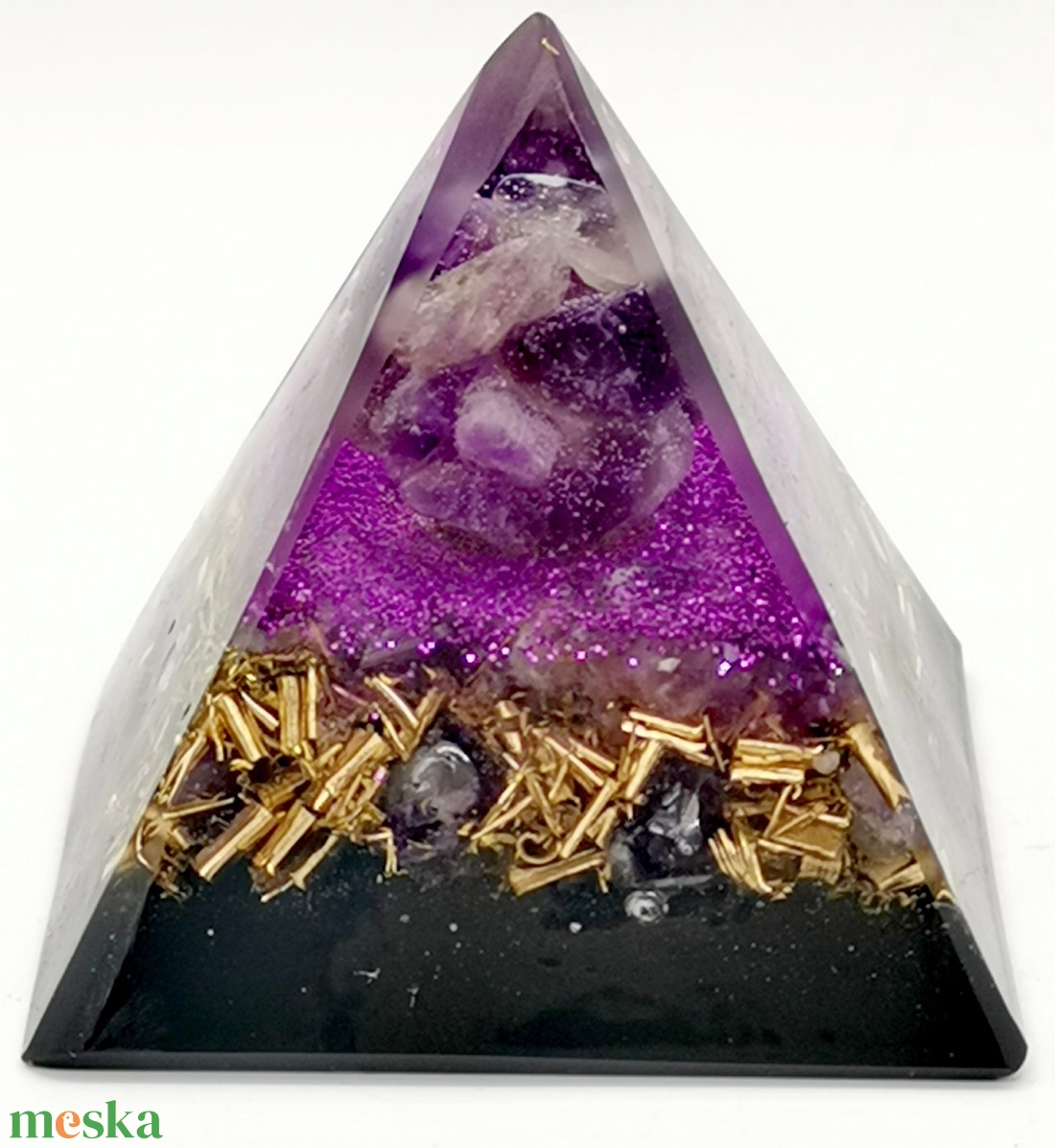 Lila álom :)  Sungit-Orgonit piramis - tiszta ametiszttel  ,rézforgáccsal - otthon & életmód - dekoráció - spiritualitás - orgonit piramis - Meska.hu
