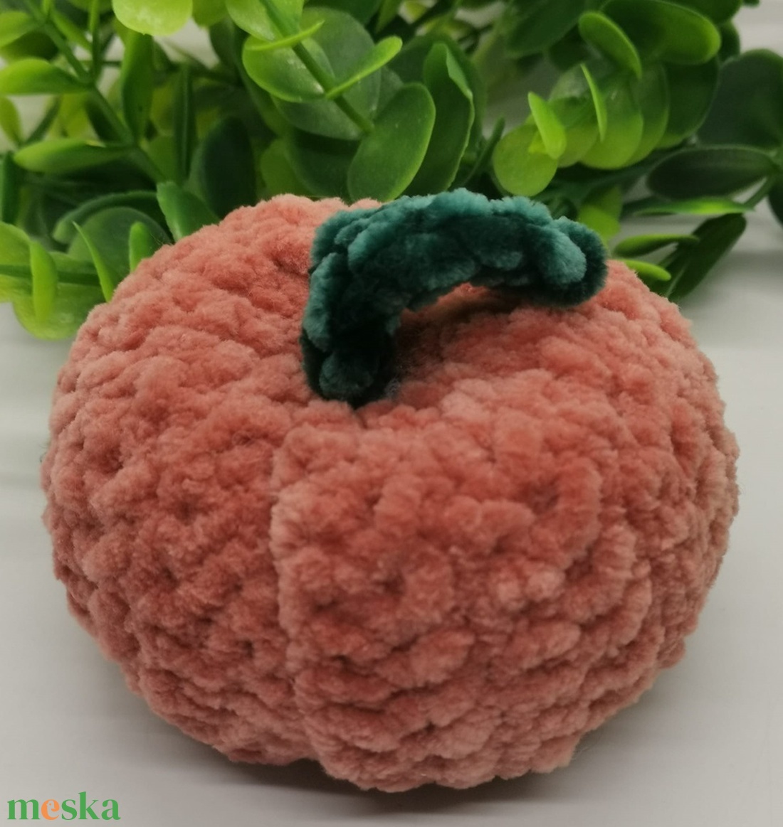 Horgolt halowen tököcskék (tök) zseniliából 8 -9 cm több színben - otthon & életmód - dekoráció - halloween - halloweeni tök - Meska.hu Horgolt halowen tököcskék (tök) zseniliából 8 -9 cm több színben - otthon & életmód - dekoráció - halloween - halloweeni tök - Meska.hu