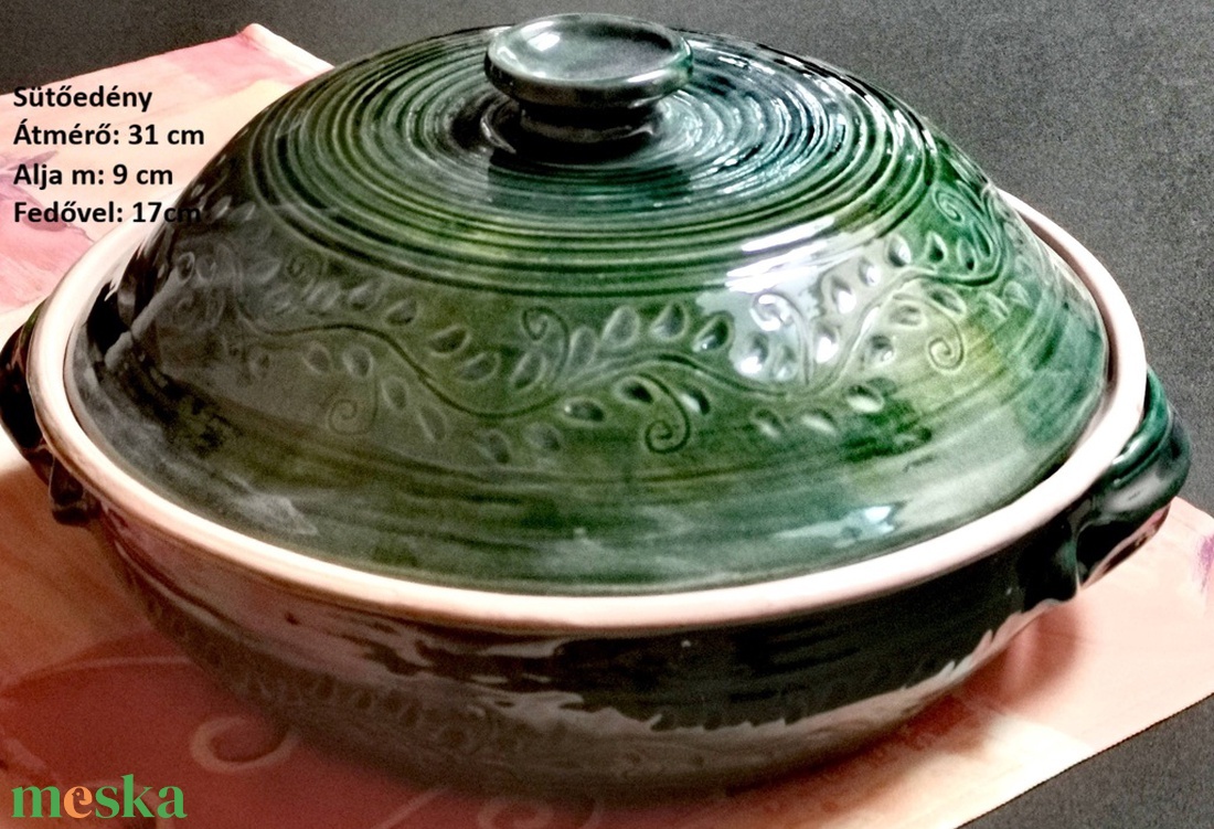 Zöld -bézs mázas fedeles kerámia kemencébe is használható - otthon & életmód - konyhafelszerelés, tálalás - tálalás - tányér & étkészlet - Meska.hu