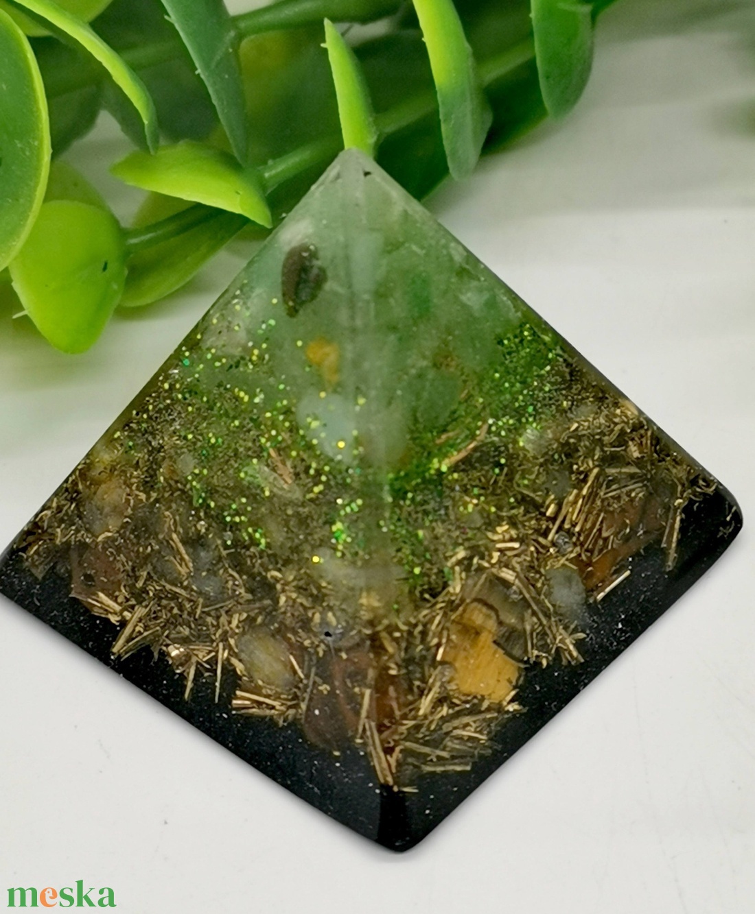  Nyugalom, bőség Sungit-Orgonit piramis  - otthon & életmód - dekoráció - spiritualitás - orgonit piramis - Meska.hu