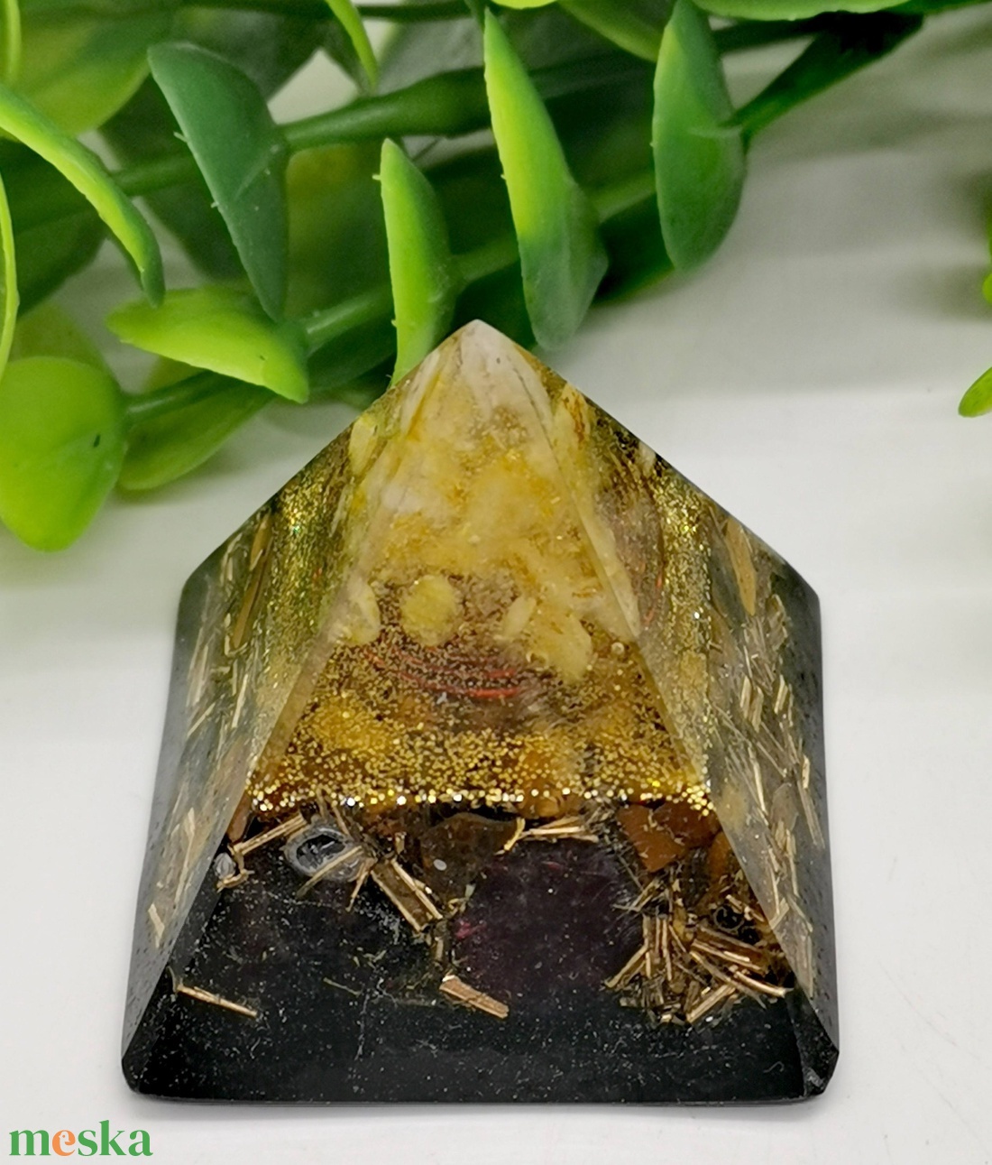 Bőségvonzó- Sungit-Orgonit piramis - otthon & életmód - dekoráció - spiritualitás - orgonit piramis - Meska.hu