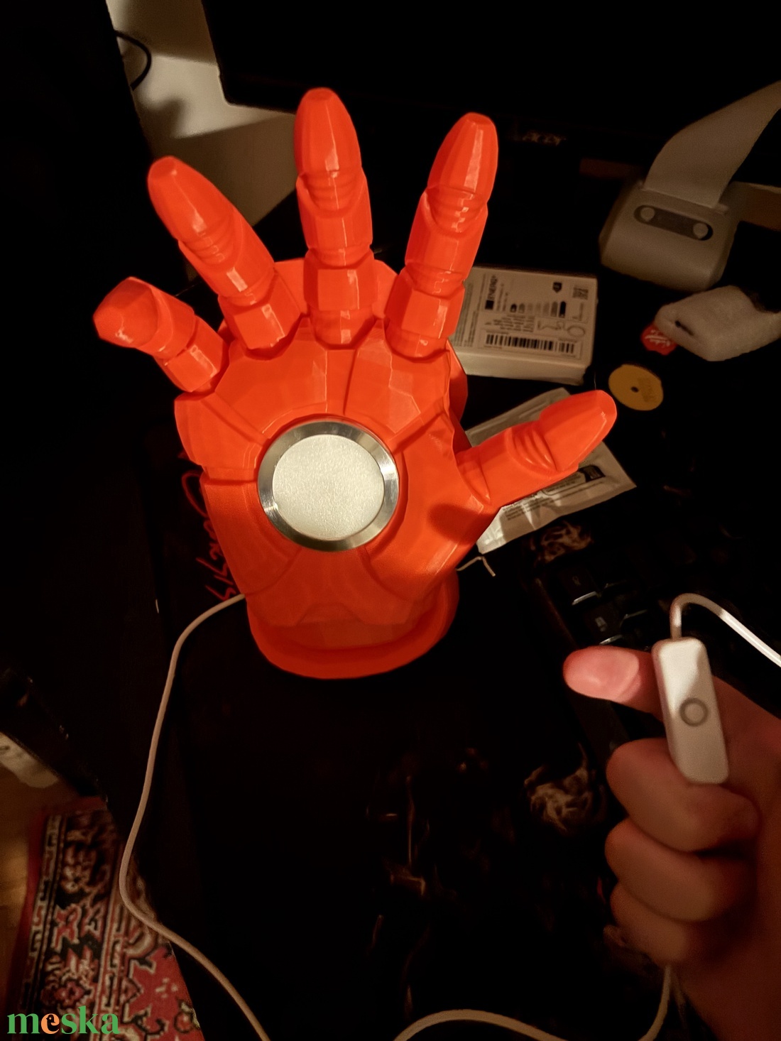 Iron man kesztyű asztali  led lámpa - otthon & életmód - lámpa - hangulatlámpa - Meska.hu