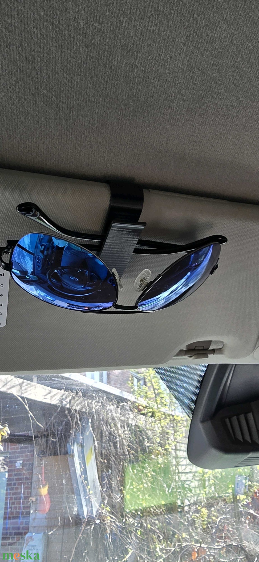 Napellenzőre rögzíthető autós szemüvegtartó - otthon & életmód - autó - autós tároló - Meska.hu