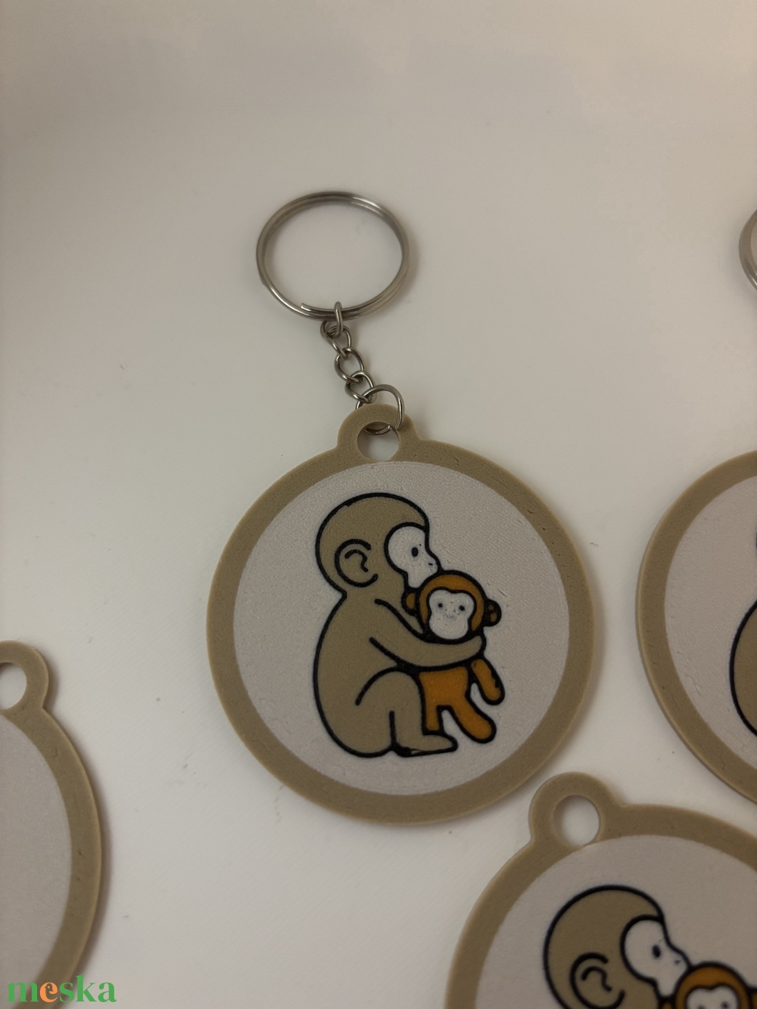 Cuki Punch kulcstartó � Ölelkező majom - táska & tok - kulcstartó & táskadísz - kulcstartó - Meska.hu