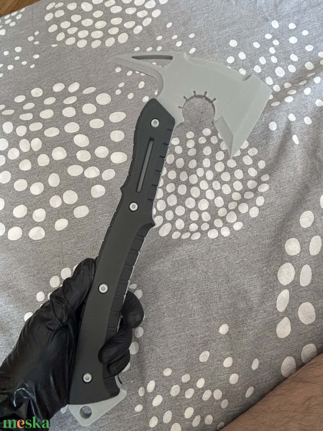 Leon's Battle Axe - Resident Evil 9: Requiem 3D nyomtatott cosplay kiegészítő - ruha & divat - jelmez & álarc - jelmez - Meska.hu