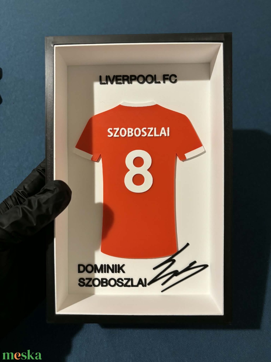 Szoboszlai Dominik Liverpool FC 8-as mezkeretes 3D nyomtatott falidísz � egyedi ajándék - otthon & életmód - dekoráció - kép & falikép - 3d képek - Meska.hu