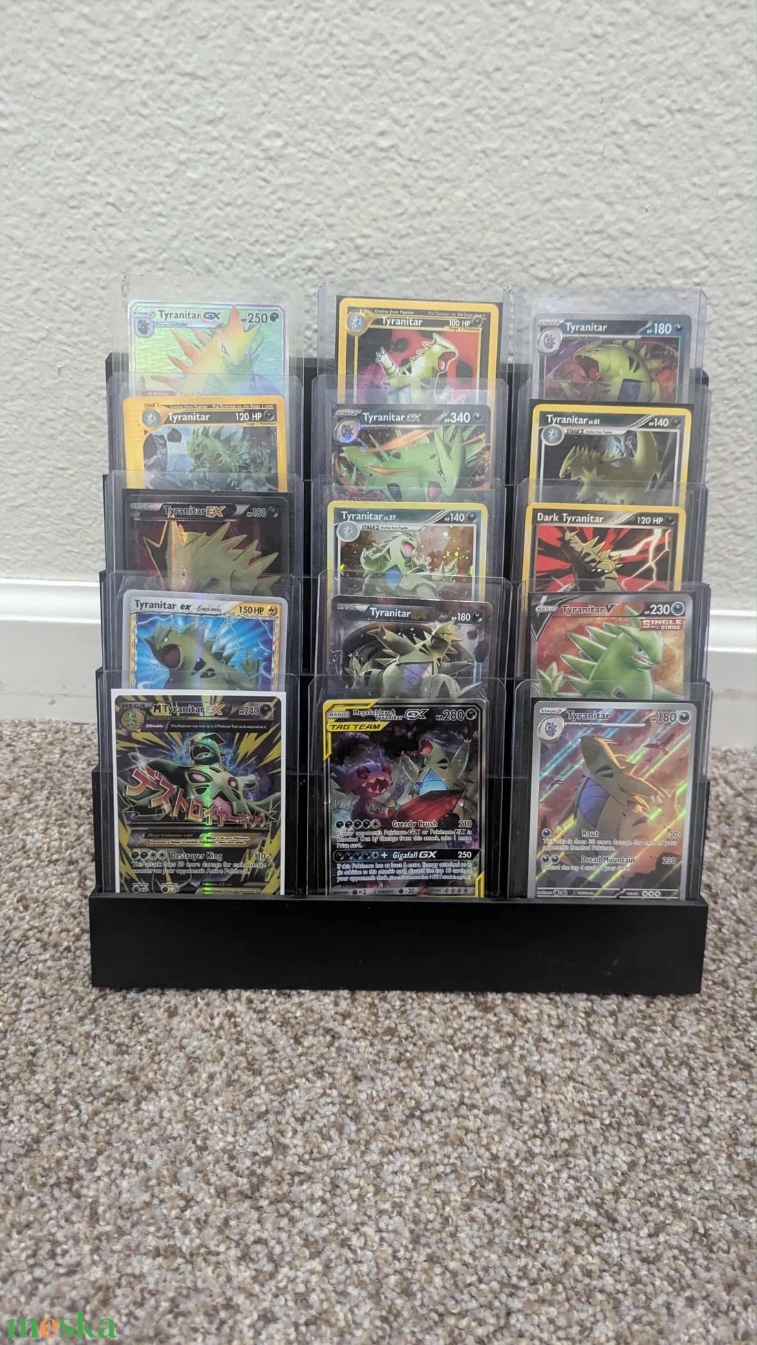 3D nyomtatott kártyatartó állvány � Top Loader kijelző állvány TCG gyűjtőknek - otthon & életmód - tárolás & rendszerezés - íróasztali tároló - Meska.hu