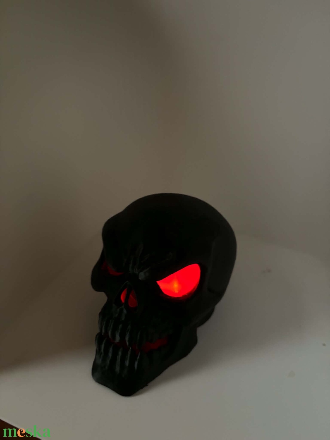 Világító koponya Halloween dekoráció LED mécsessel � 3D nyomtatott dísz - otthon & életmód - dekoráció - halloween - halloweeni dekoráció - Meska.hu