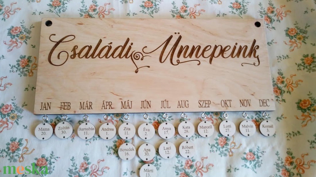 Családi Ünnepeink naptártábla - otthon & életmód - dekoráció - fali és függő dekoráció - falinaptár & öröknaptár - Meska.hu Családi Ünnepeink naptártábla - otthon & életmód - dekoráció - fali és függő dekoráció - falinaptár & öröknaptár - Meska.hu