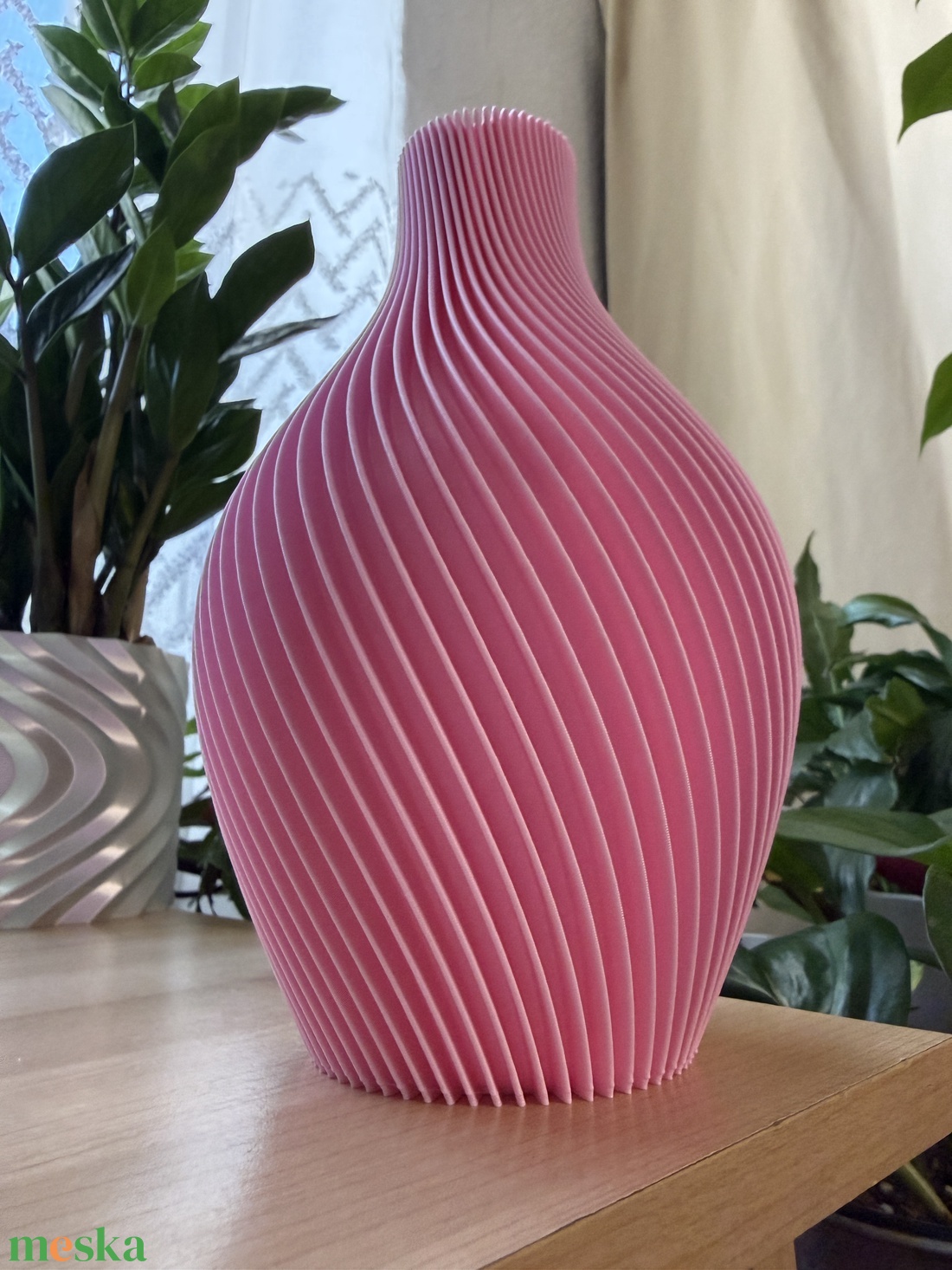 Spirál mintás szárazvirág váza - otthon & életmód - virágdekoráció - virágtartó - váza - Meska.hu