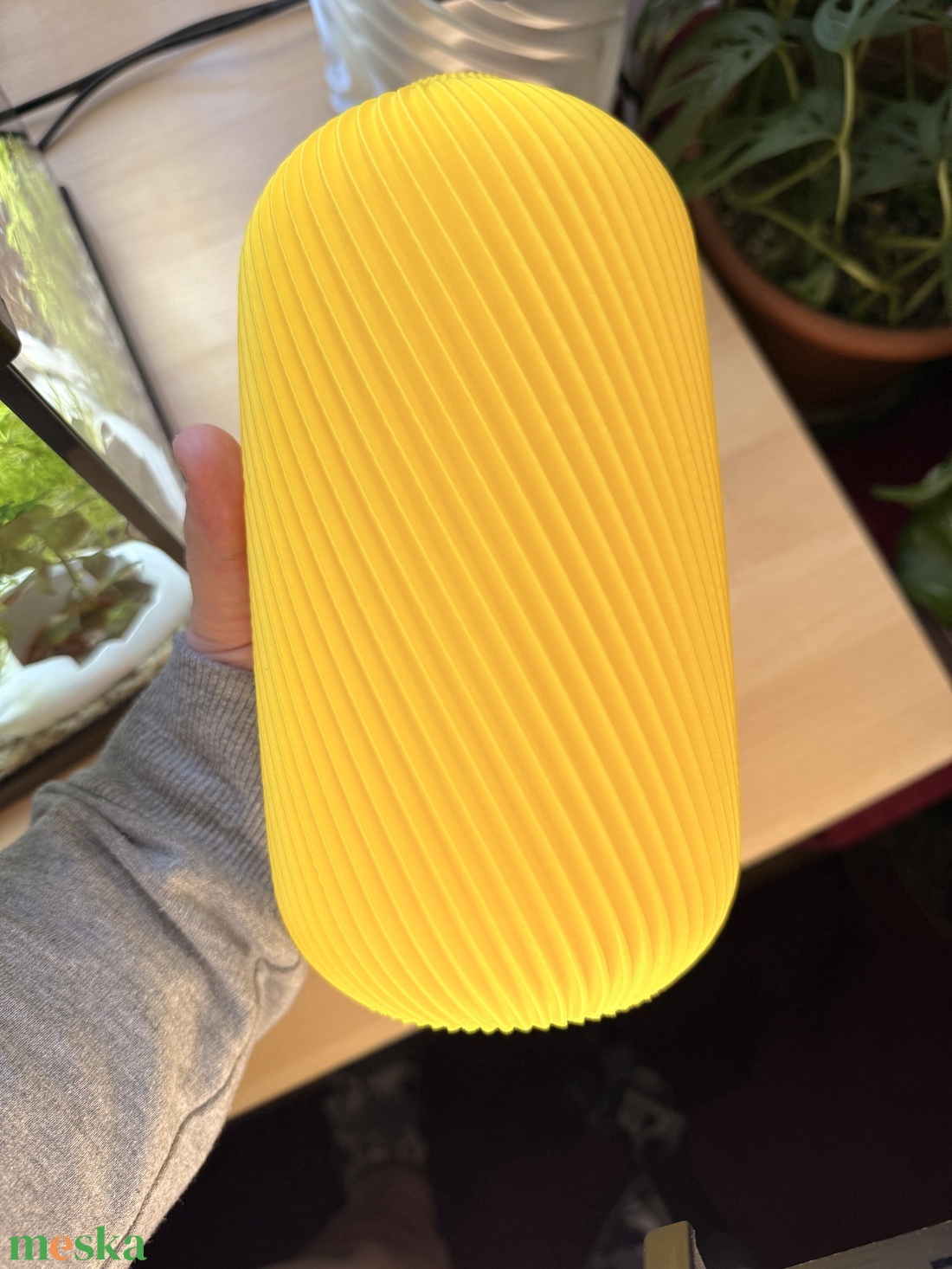 Spirál mintás szárazvirág váza - otthon & életmód - virágdekoráció - virágtartó - váza - Meska.hu