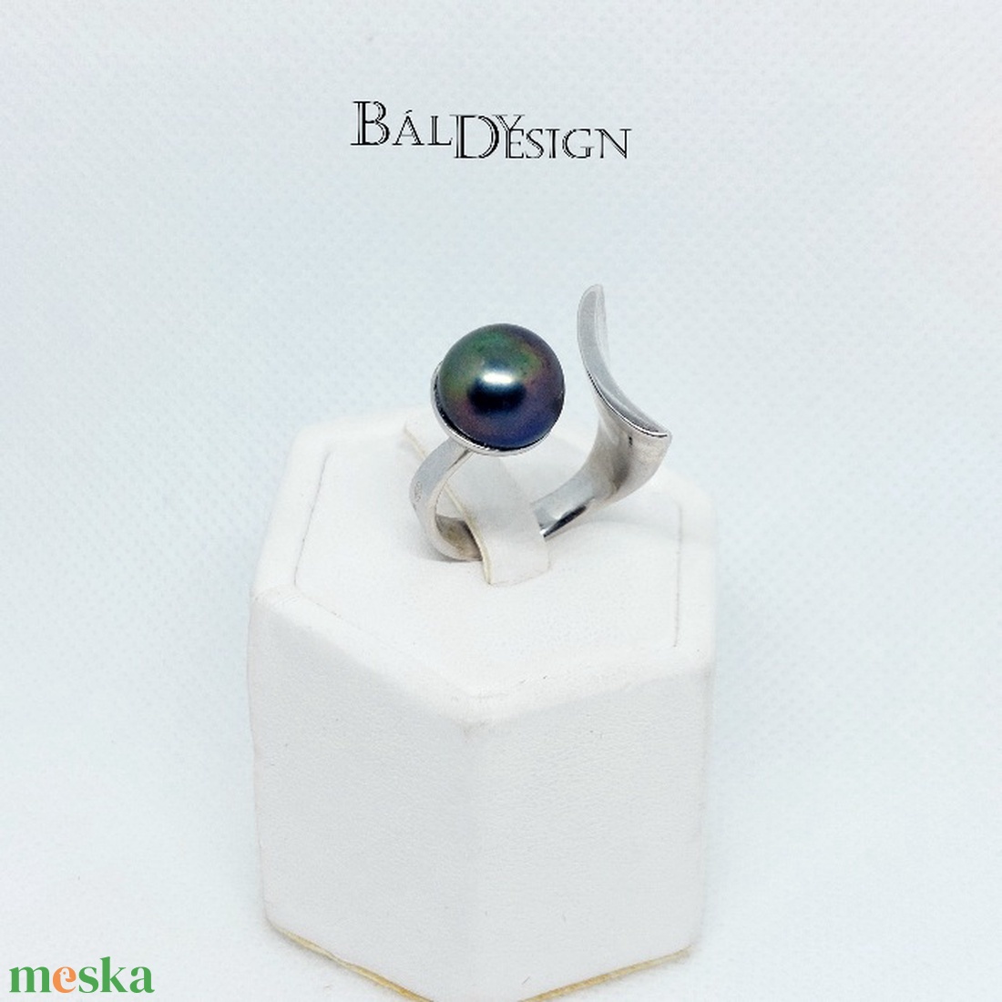 Zöld színű édesvízi tenyésztett gyöngyös gyűrű - ékszer - gyűrű - gyöngyös gyűrű - Meska.hu
