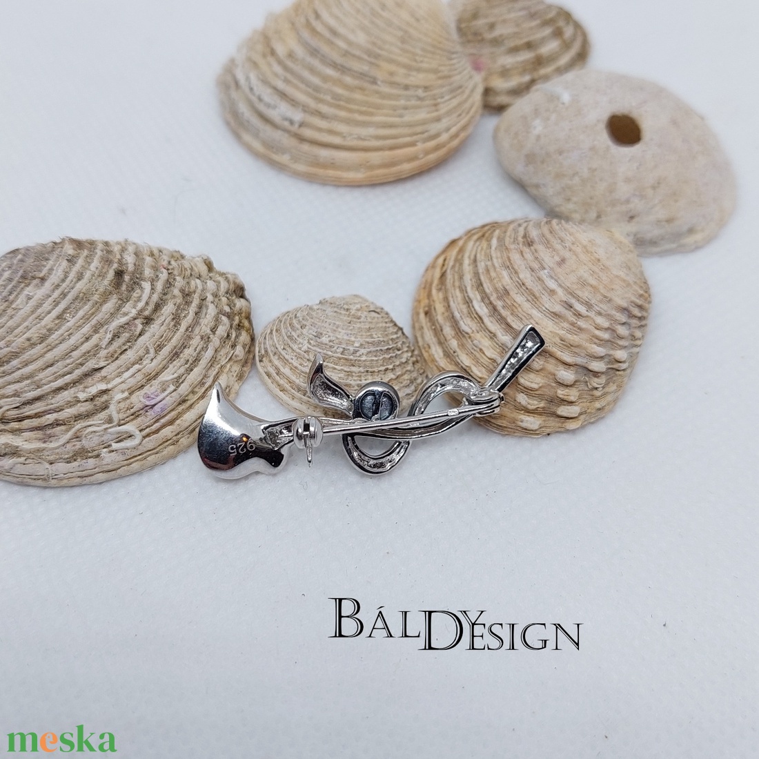 Virágos ezüst kitűző, bross - ékszer - kitűző és bross - kitűző - Meska.hu Virágos ezüst kitűző, bross - ékszer - kitűző és bross - kitűző - Meska.hu