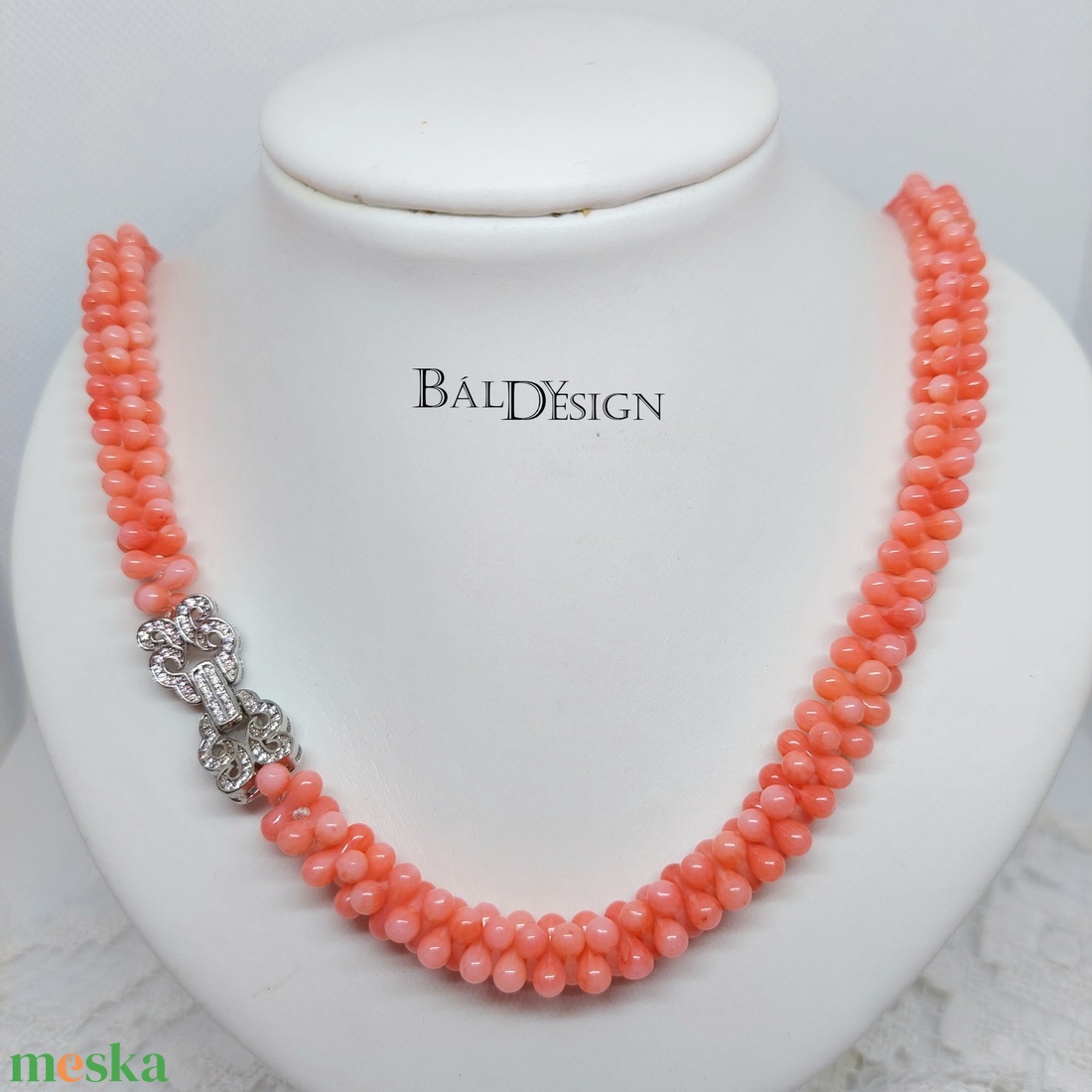 Rózsaszín korall nyaklánc - ékszer - nyaklánc - gyöngyös nyaklánc - Meska.hu