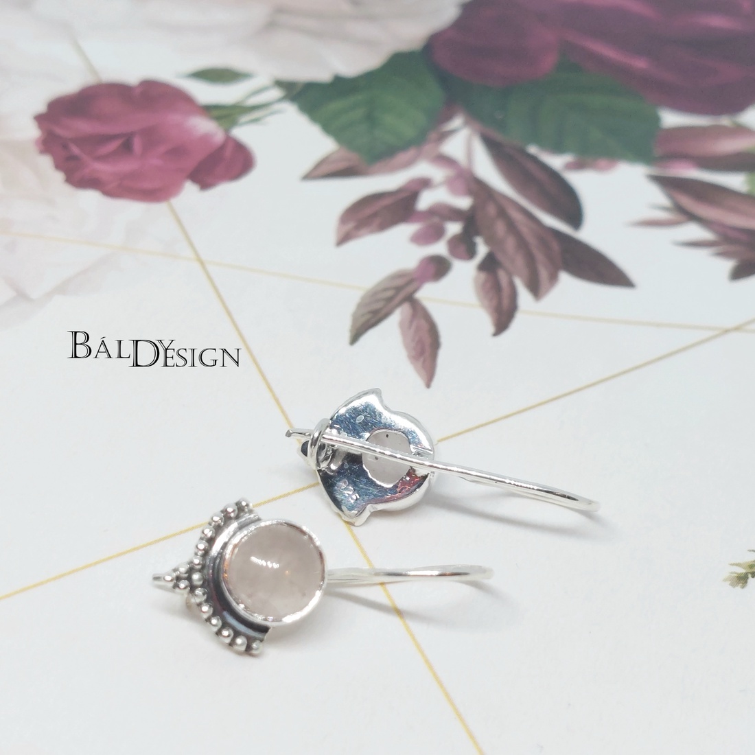 Holdköves ezüst fülbevaló - ékszer - fülbevaló - lógó fülbevaló - Meska.hu