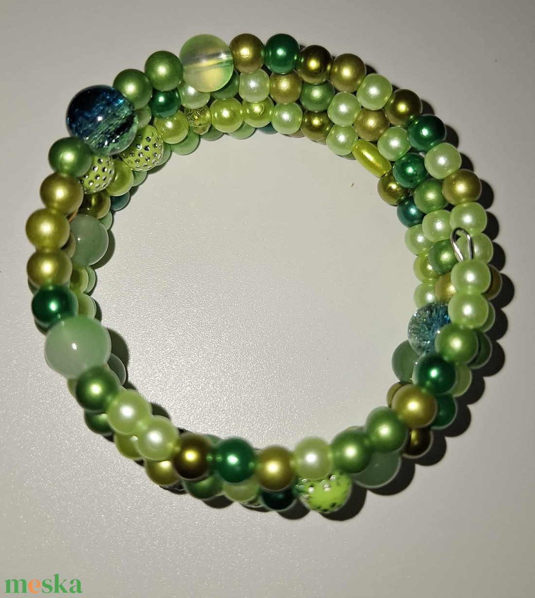 Karácsonyi Zöld Memóriadrótos Karkötő - ékszer - karkötő - memóriadrótos karkötő - Meska.hu