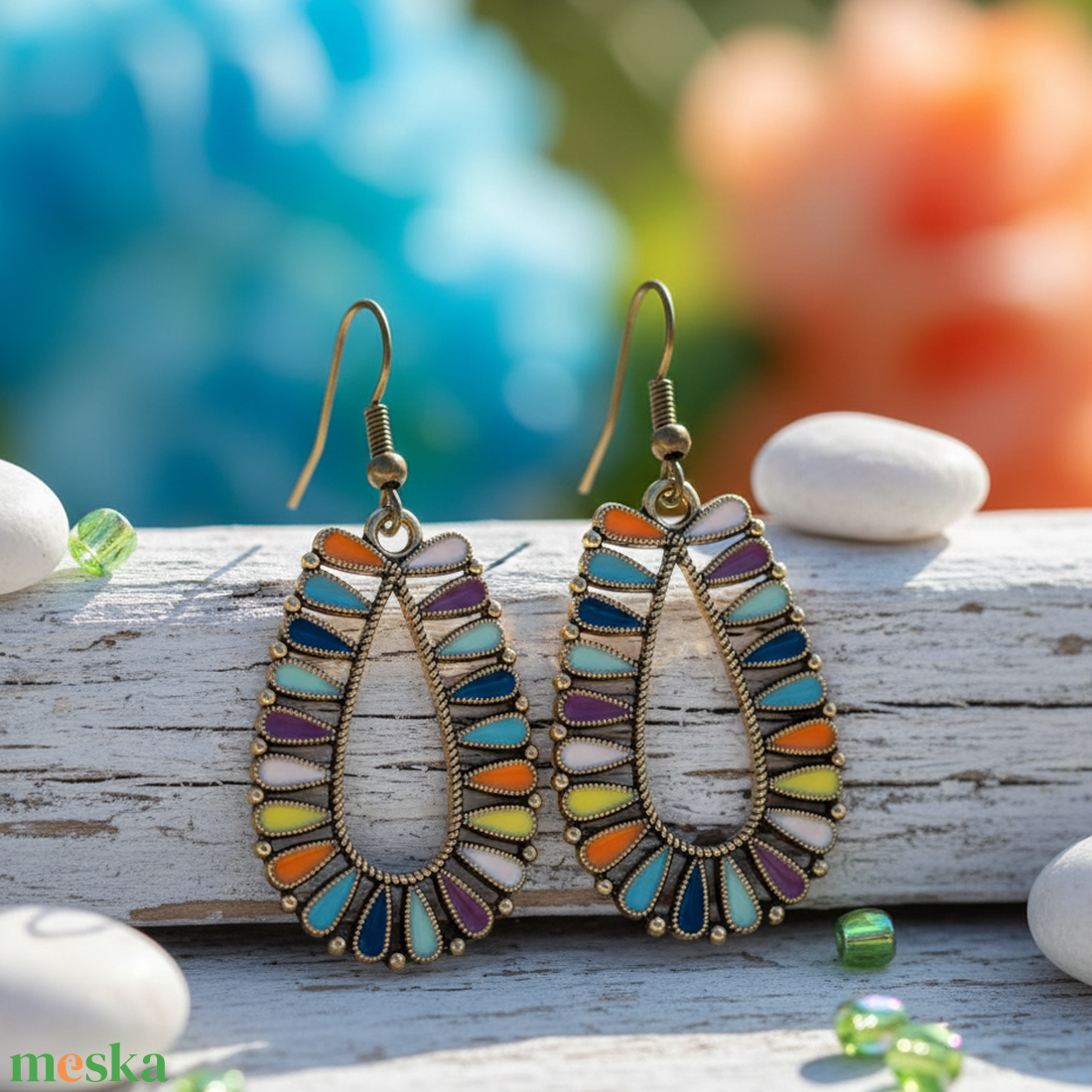 Színpompás, Csepp Alakú Fülbevaló � Etno-Boho Stílus - ékszer - fülbevaló - lógó fülbevaló - Meska.hu