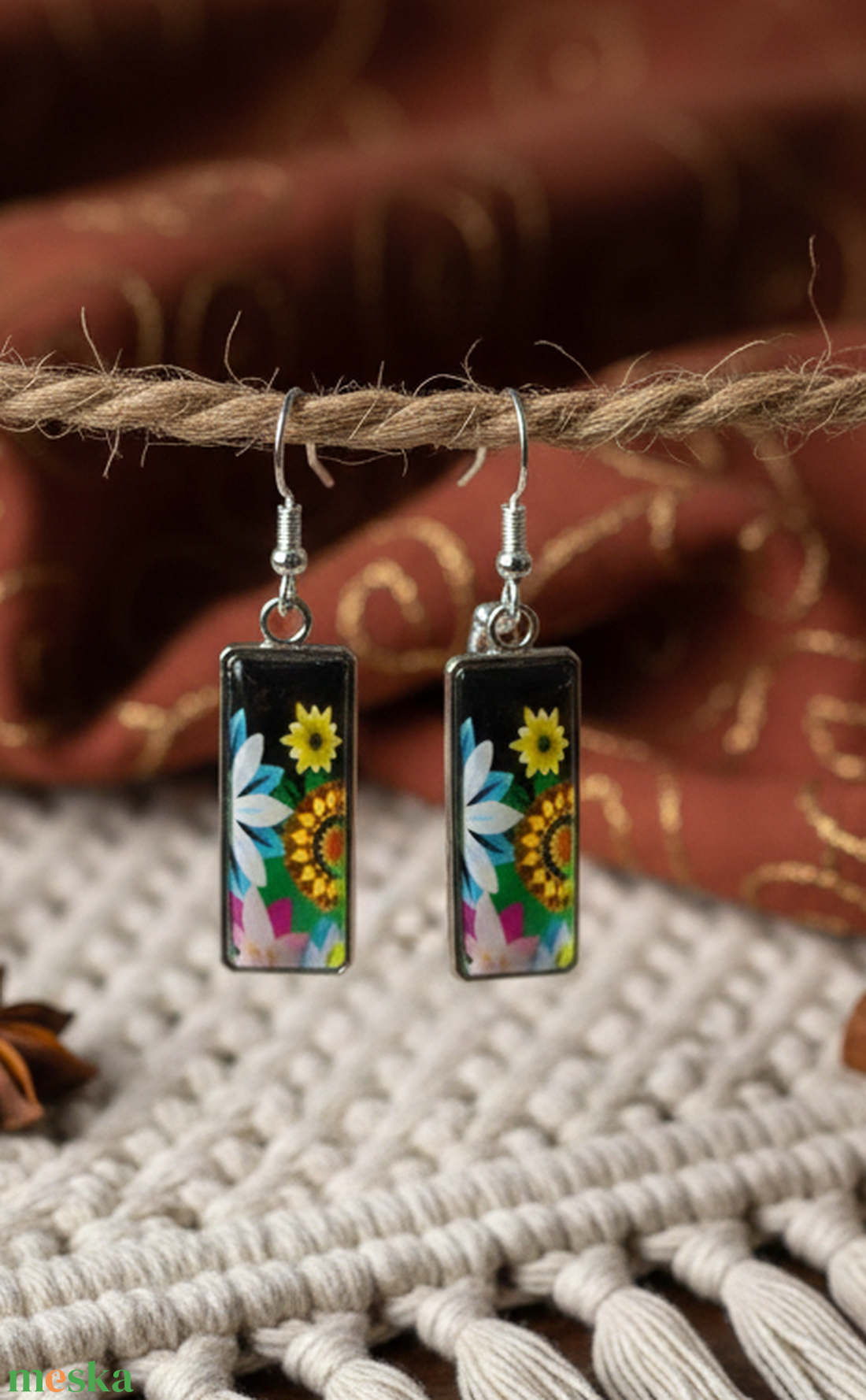 Nyári Fény és Vidámság: Napraforgós-Virágos Fülbevaló - ékszer - fülbevaló - lógó fülbevaló - Meska.hu
