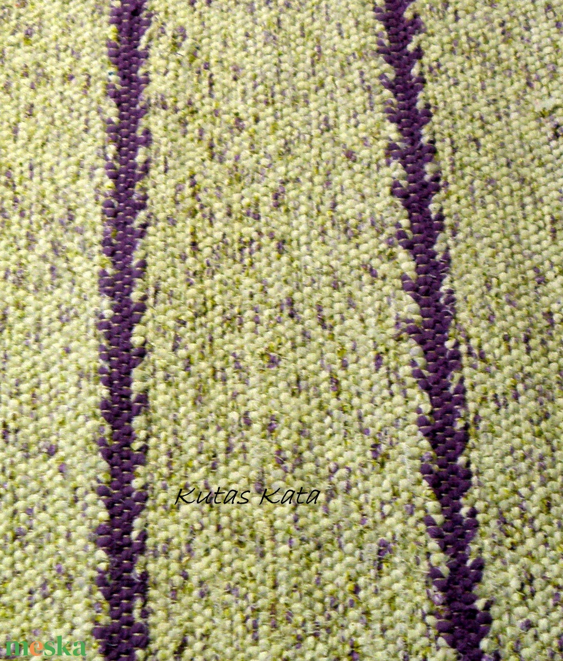 Lila-fehér cirmos, lila rozmaring mintával. 46 cm. KESKENY - otthon & életmód - dekoráció - kép & falikép - vászonkép - Meska.hu Lila-fehér cirmos, lila rozmaring mintával. 46 cm. KESKENY - otthon & életmód - dekoráció - kép & falikép - vászonkép - Meska.hu