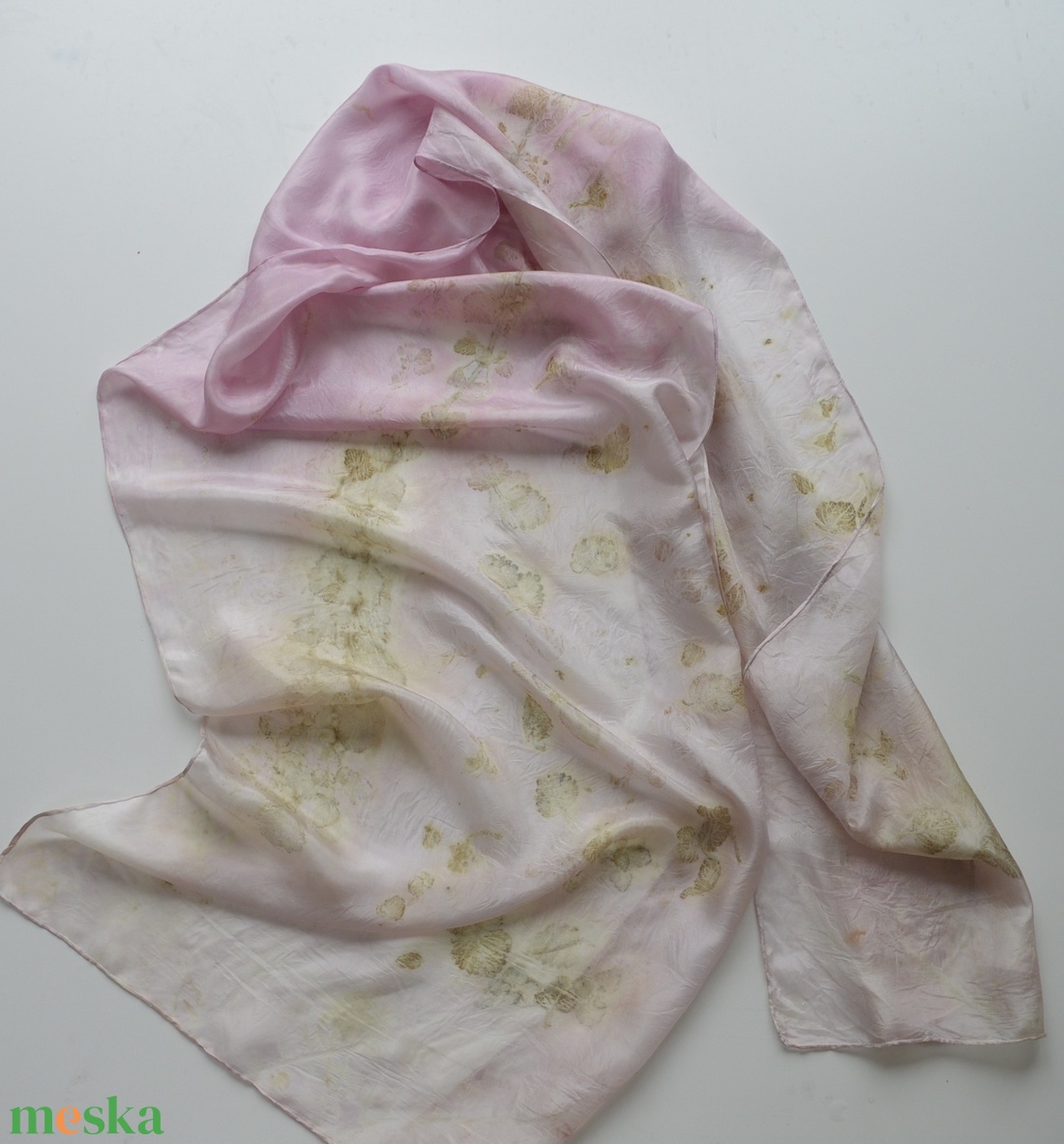 Indásrózsa ecoprint selyemsál - ruha & divat - sál, sapka, kendő - sál - Meska.hu