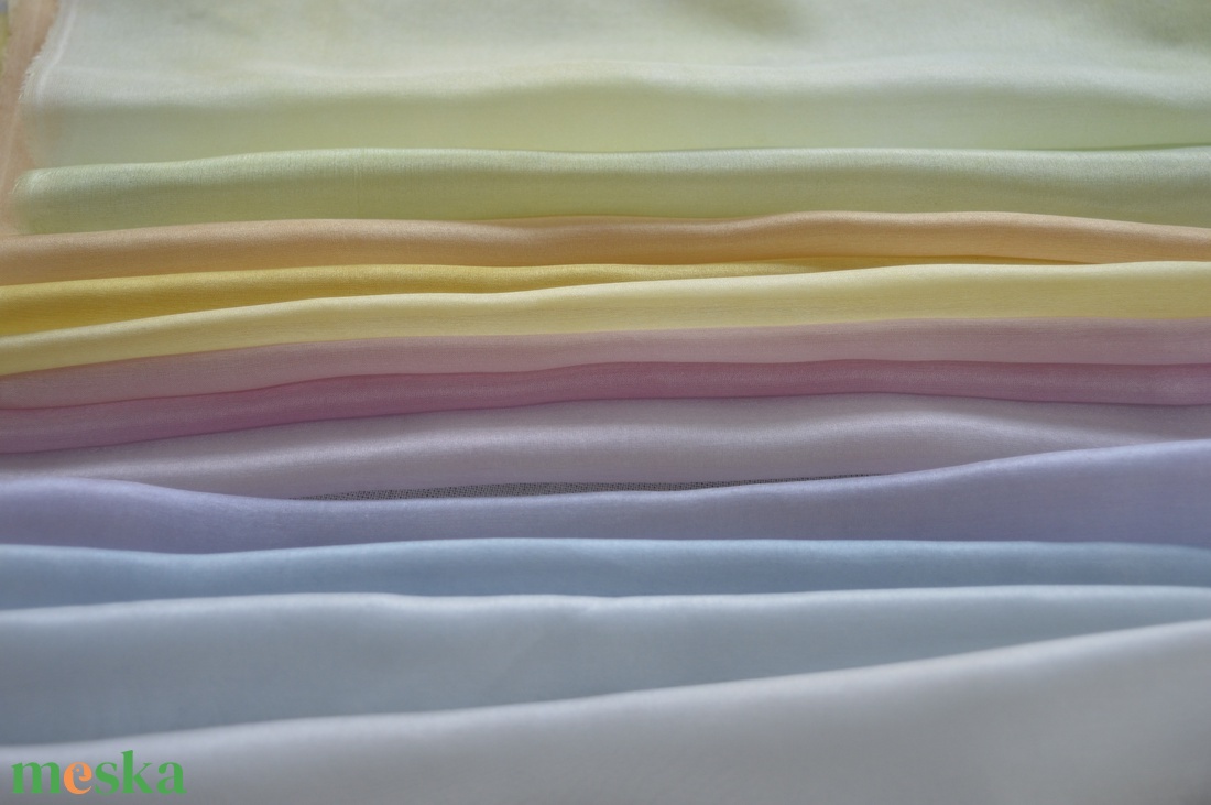 Növényi festett selyemkendő 90x90 - ruha & divat - sál, sapka, kendő - sál - Meska.hu