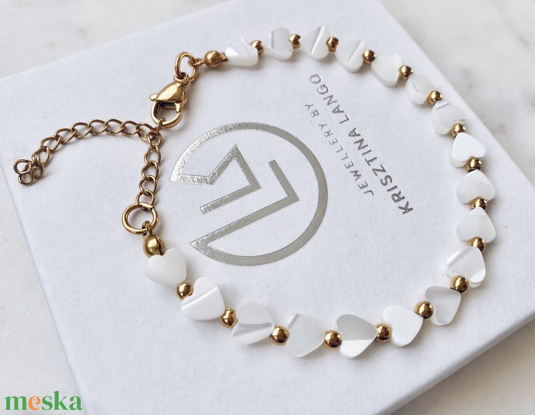 Krisztina Lango szív alakú gyöngyház karkötő - ékszer - karkötő - ásványkarkötő - Meska.hu