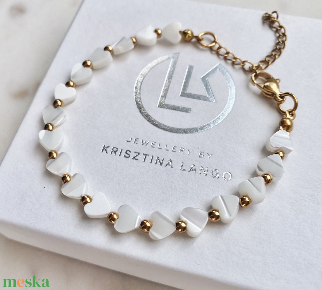 Krisztina Lango szív alakú gyöngyház karkötő - ékszer - karkötő - ásványkarkötő - Meska.hu