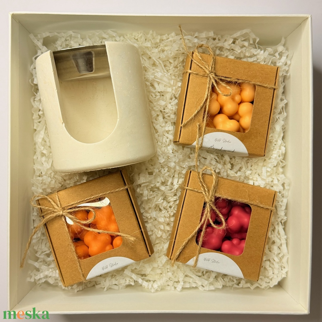 Ajándékdoboz illatviasz párologtatóval és 3 illatviasszal - INGYENES FOXPOST ÉS SAMEDAY SZÁLLÍTÁS - otthon & életmód - gyertya, illat, aroma - illatviasz - Meska.hu