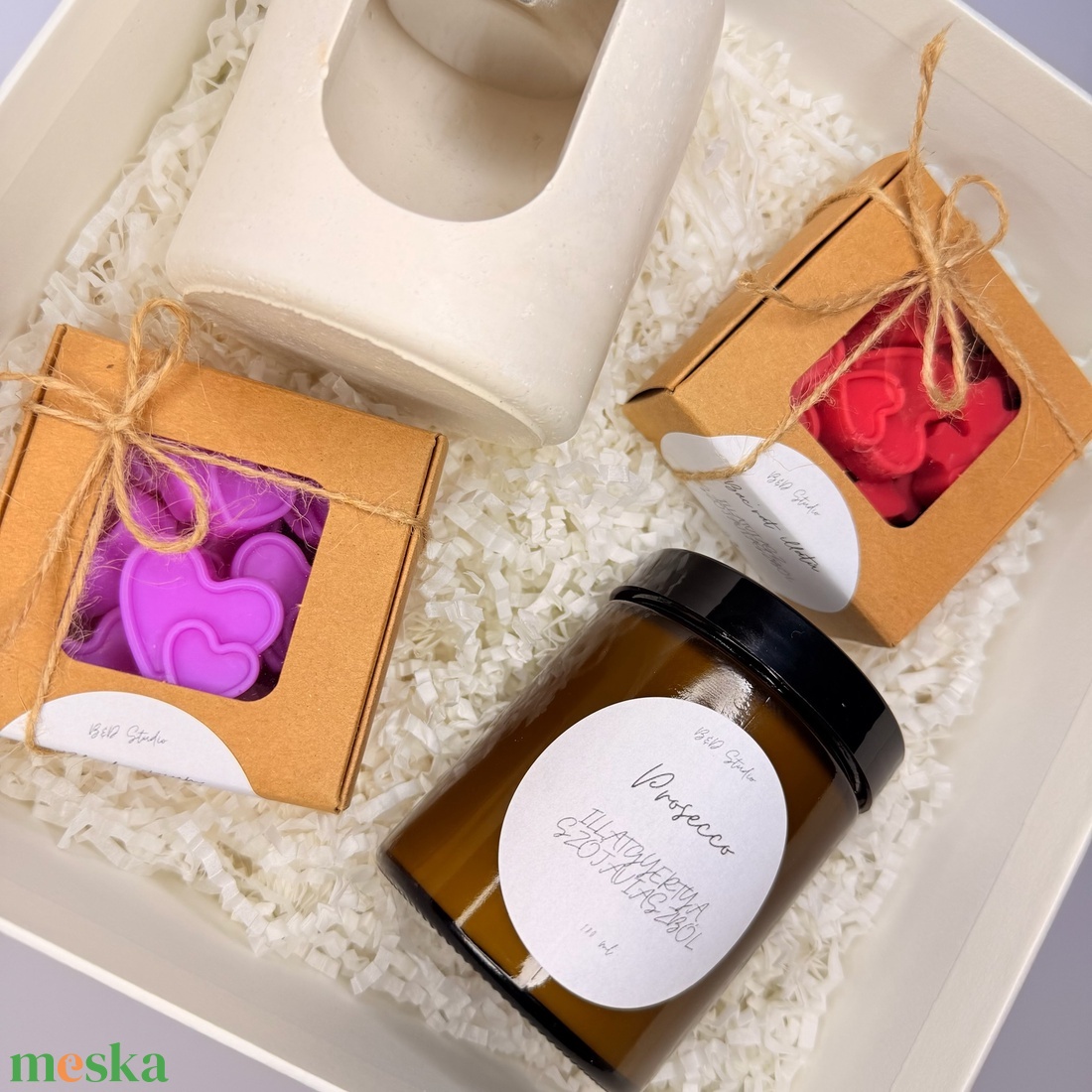 Ajándékdoboz illatviasz párologtatóval, 2 illatviasszal és gyertyával - INGYENES FOXPOST ÉS SAMEDAY SZÁLLÍTÁS - otthon & életmód - gyertya, illat, aroma - illatviasz - Meska.hu