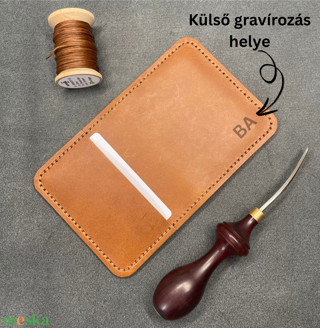 Apák napi gravírozott kártyatartó - világosbarna Buttero - táska & tok - pénztárca & más tok - pénztárca - férfi pénztárca - Meska.hu Apák napi gravírozott kártyatartó - világosbarna Buttero - táska & tok - pénztárca & más tok - pénztárca - férfi pénztárca - Meska.hu