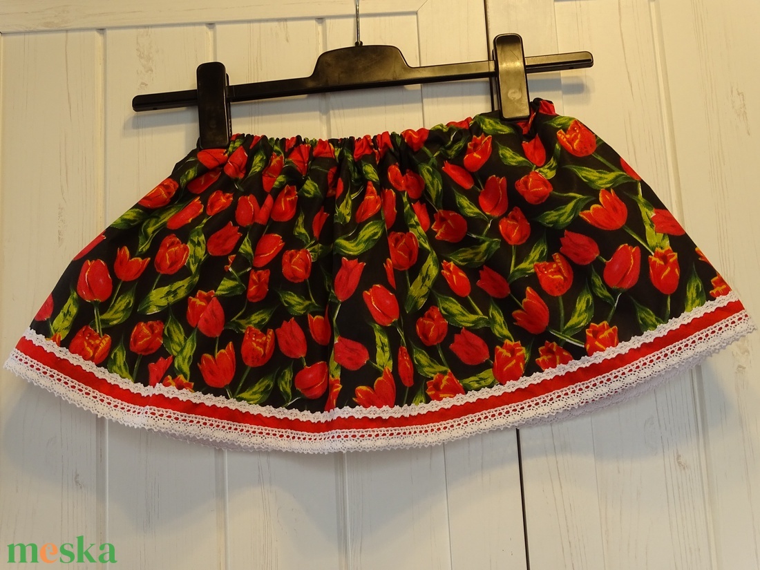 Piros tulipános kislány szoknya - ruha & divat - babaruha & gyerekruha - szoknya - Meska.hu Piros tulipános kislány szoknya - ruha & divat - babaruha & gyerekruha - szoknya - Meska.hu
