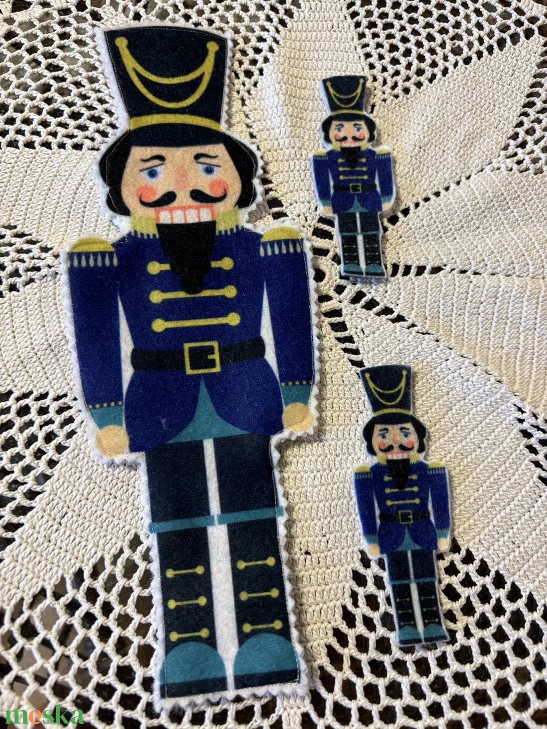 Diótörő könyvjelző - könyv & zene - könyvjelző - Meska.hu Diótörő könyvjelző - könyv & zene - könyvjelző - Meska.hu