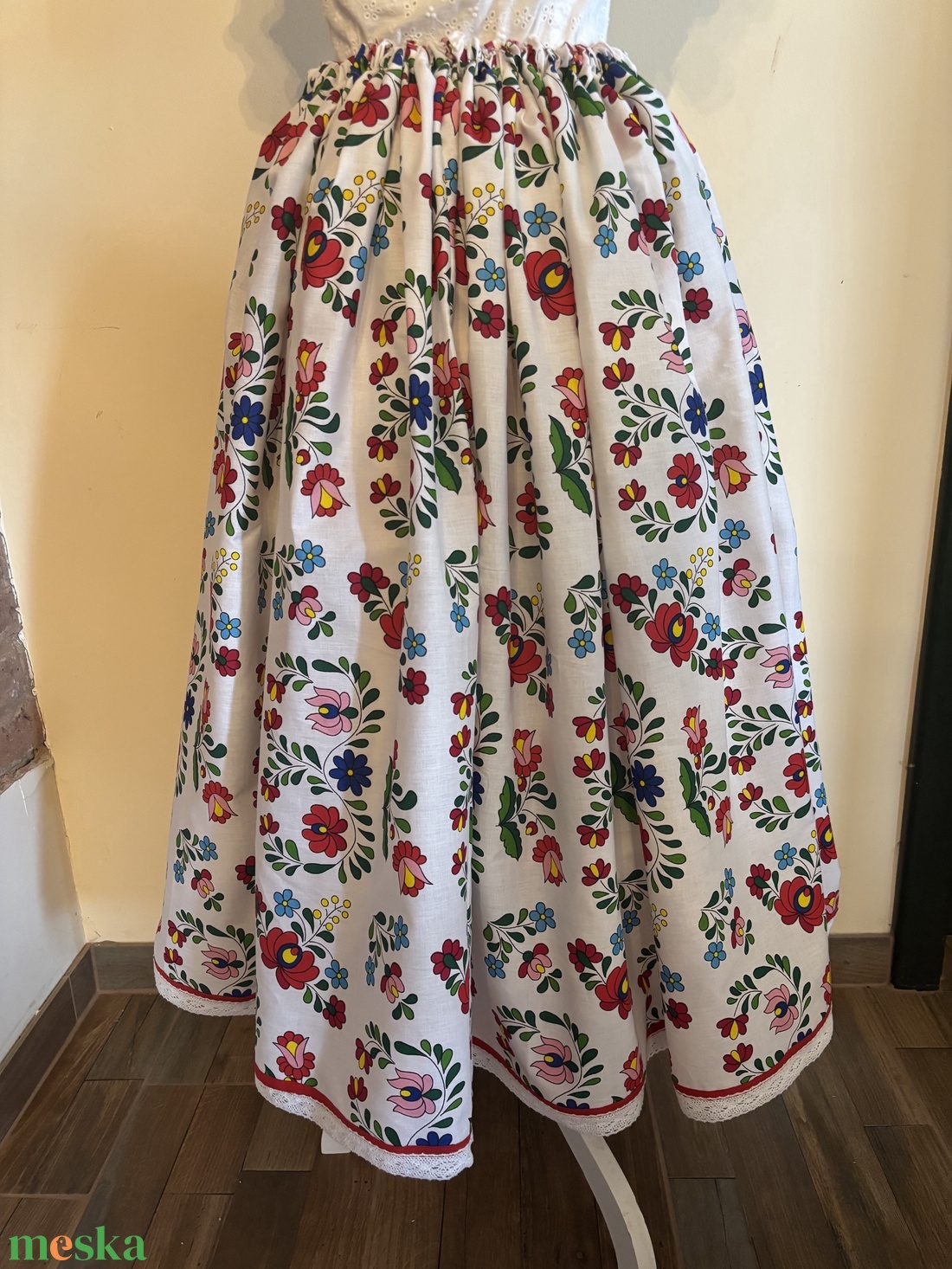  Kalocsai mintás folklór szoknya , pörgős , néptáncos, népviseleti, népművészeti - ruha & divat - női ruha - szoknya - Meska.hu