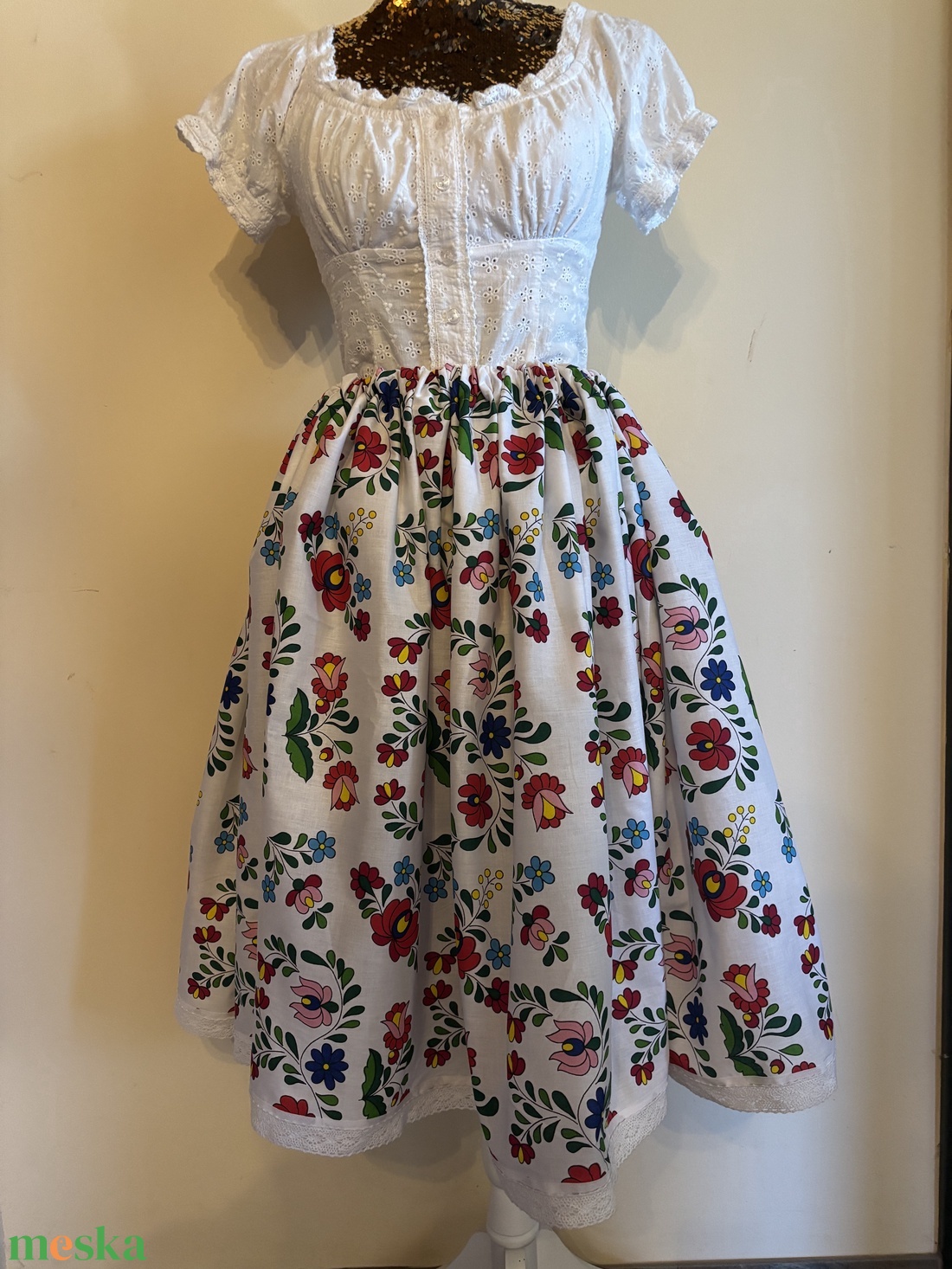Kalocsai mintás néptáncos, pörgős , folklór szoknya - ruha & divat - női ruha - szoknya - Meska.hu Kalocsai mintás néptáncos, pörgős , folklór szoknya - ruha & divat - női ruha - szoknya - Meska.hu