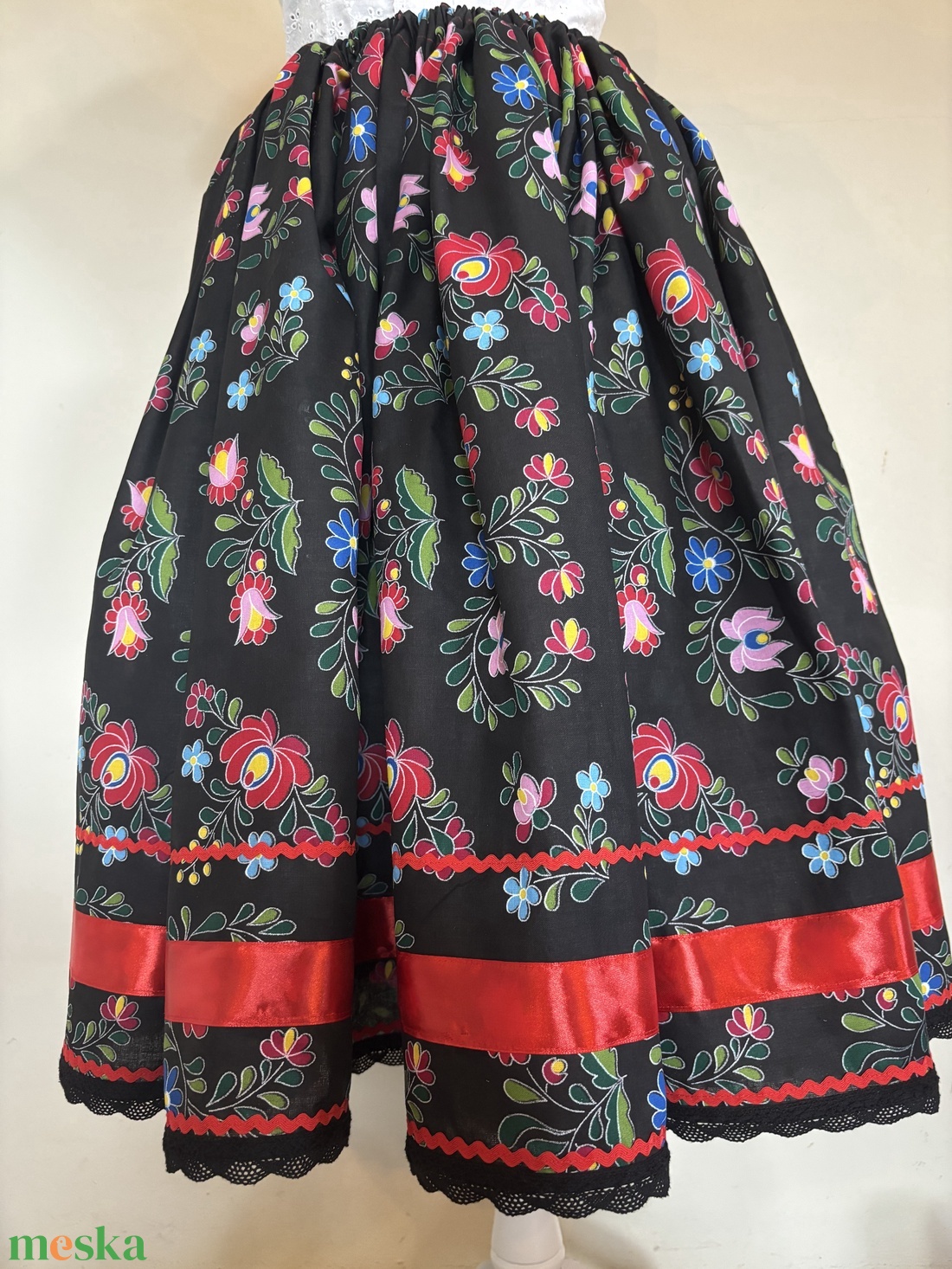 Matyó mintás néptáncos szoknya - ruha & divat - női ruha - szoknya - Meska.hu Matyó mintás néptáncos szoknya - ruha & divat - női ruha - szoknya - Meska.hu