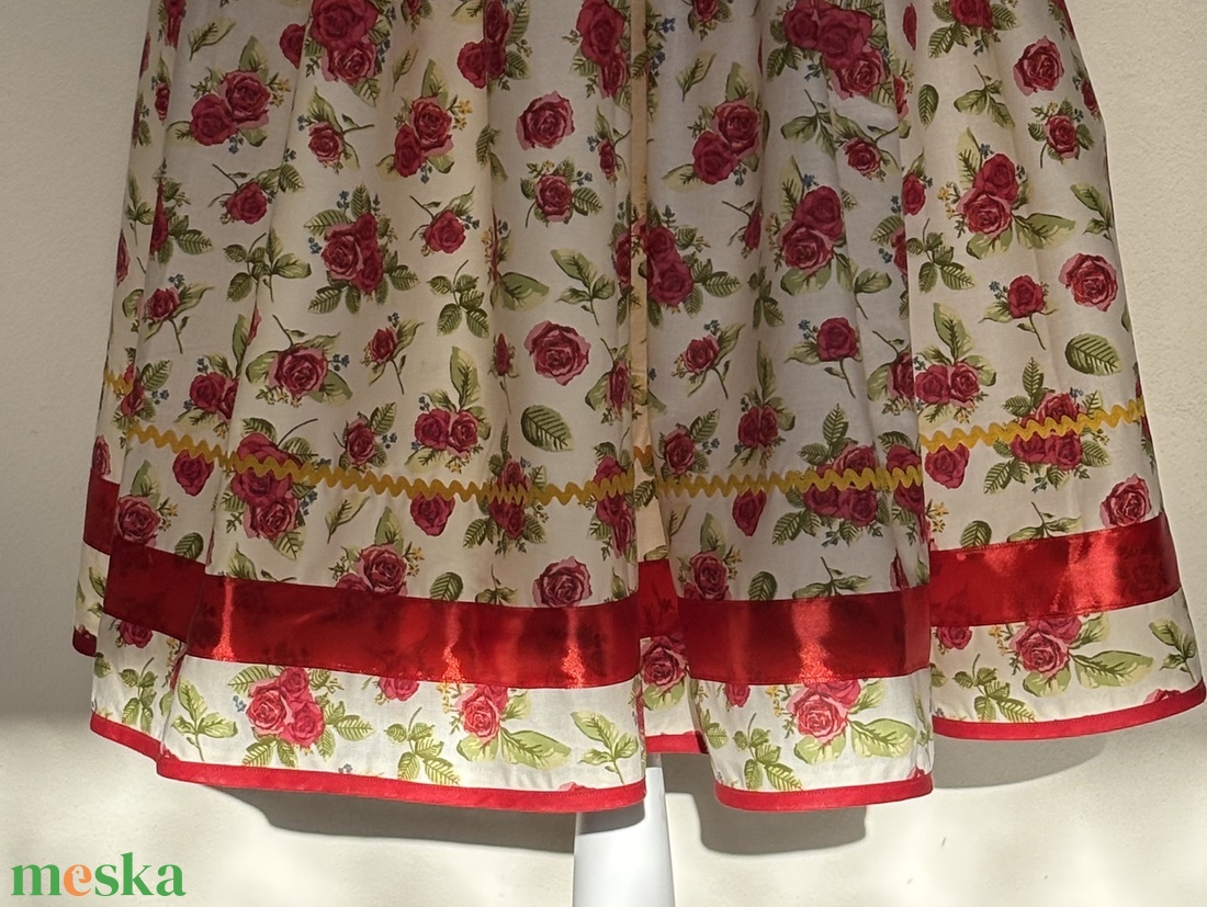 Néptáncos szoknya - ruha & divat - női ruha - szoknya - Meska.hu