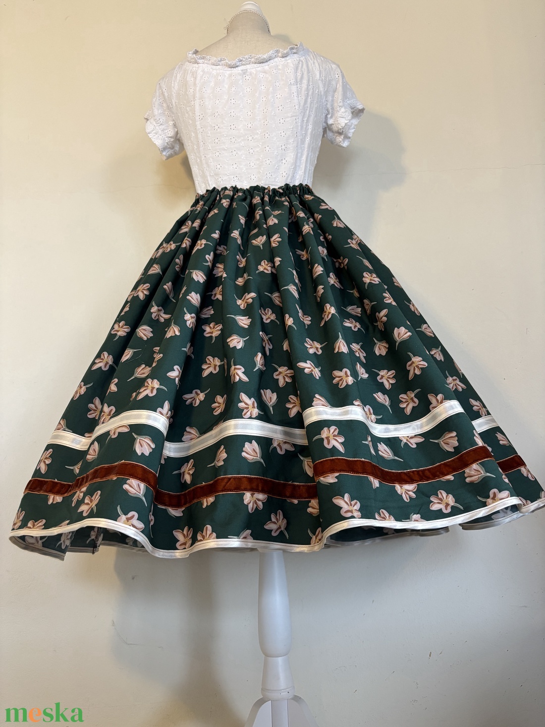 Rózsalonc mintás néptáncos , folklór szoknya - ruha & divat - női ruha - szoknya - Meska.hu