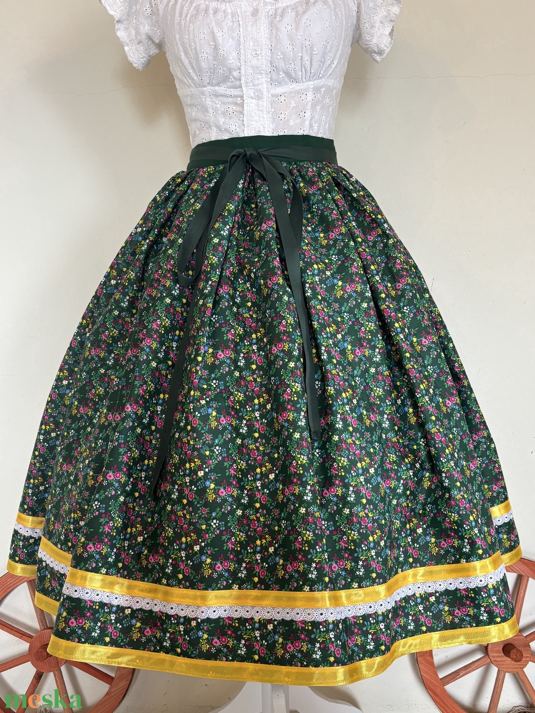 Néptáncos, folklór szoknya - ruha & divat - női ruha - szoknya - Meska.hu