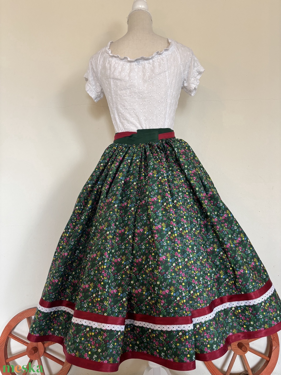 Néptáncos, folklór szoknya - ruha & divat - női ruha - szoknya - Meska.hu