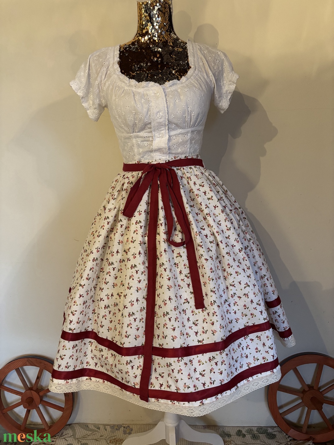 Néptáncos folklórszoknya  - ruha & divat - női ruha - szoknya - Meska.hu