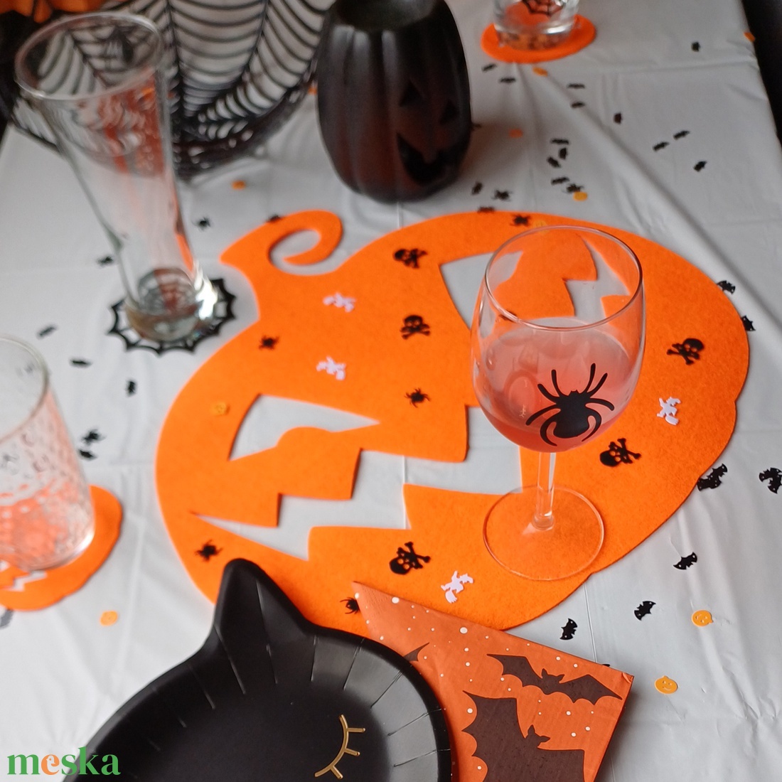 Tökös asztali dísz Halloweenre - otthon & életmód - dekoráció - halloween - halloweeni dekoráció - Meska.hu Tökös asztali dísz Halloweenre - otthon & életmód - dekoráció - halloween - halloweeni dekoráció - Meska.hu