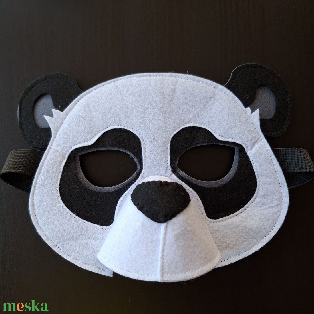 Pandamaci, medve jelmez - álarc és farok - farsangra, halloweenre, szerepjátékhoz - ruha & divat - jelmez & álarc - jelmez - Meska.hu Pandamaci, medve jelmez - álarc és farok - farsangra, halloweenre, szerepjátékhoz - ruha & divat - jelmez & álarc - jelmez - Meska.hu