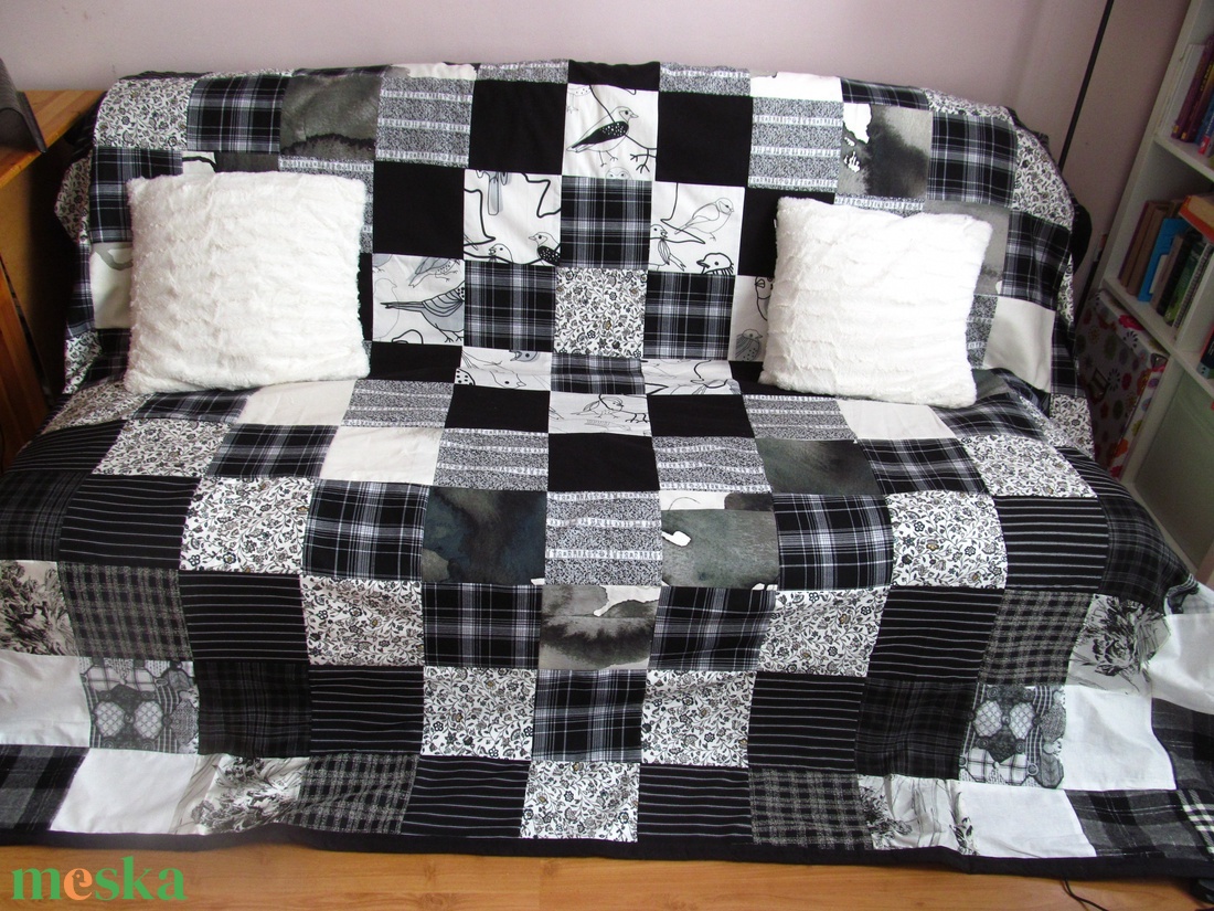 fekete-fehér patchwork takaró - otthon & életmód - lakástextil - ágytakaró - Meska.hu fekete-fehér patchwork takaró - otthon & életmód - lakástextil - ágytakaró - Meska.hu