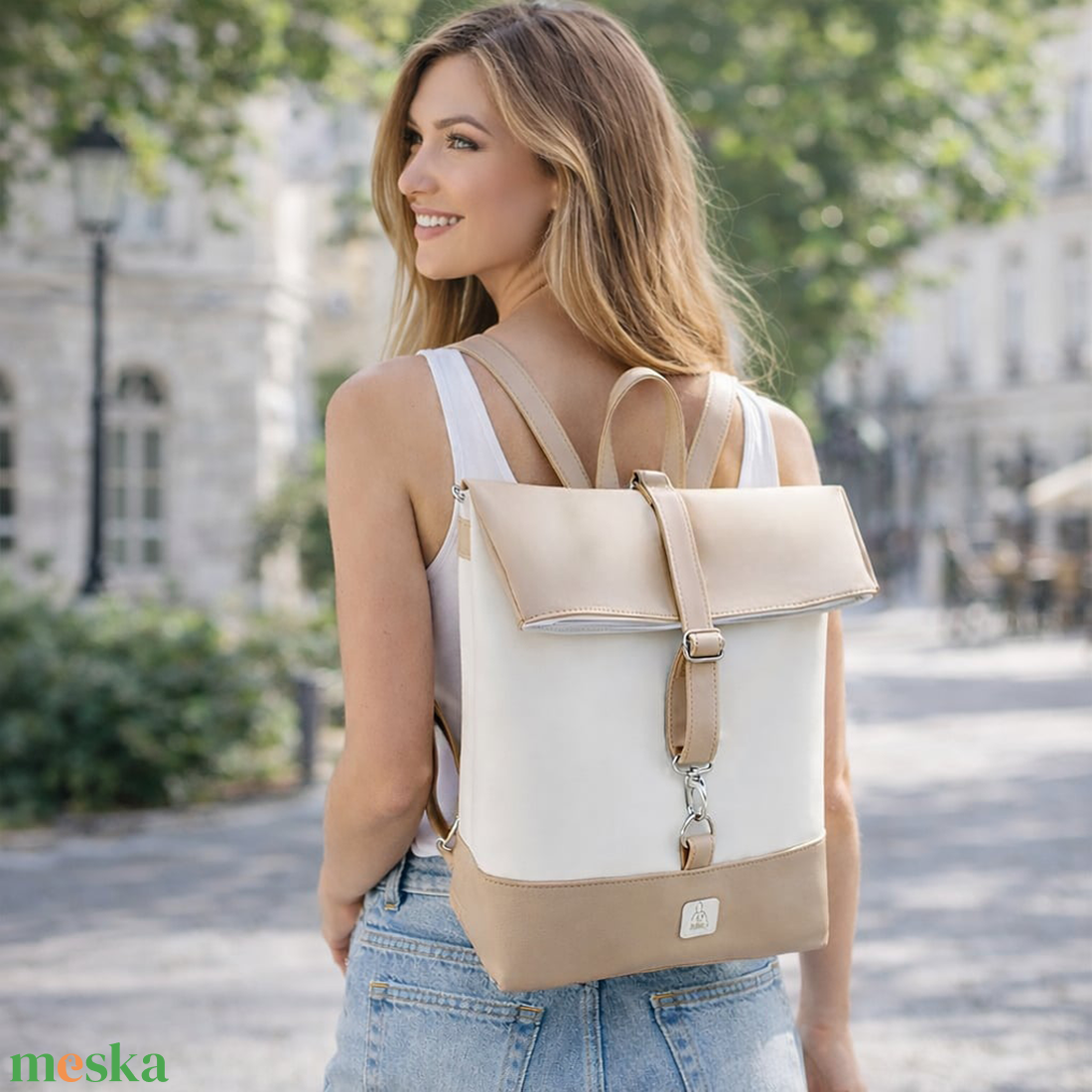 Többfunkciós női táska � bézs�fehér hátizsák, válltáska és kézitáska egyben - táska & tok - hátizsák - roll top hátizsák - Meska.hu