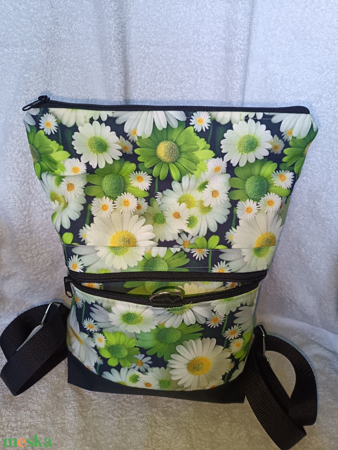 Saját készítésű egyedi erős vizlepergetős hatizsák, neszeszerrel.  - táska & tok - kézitáska & válltáska - válltáska - Meska.hu