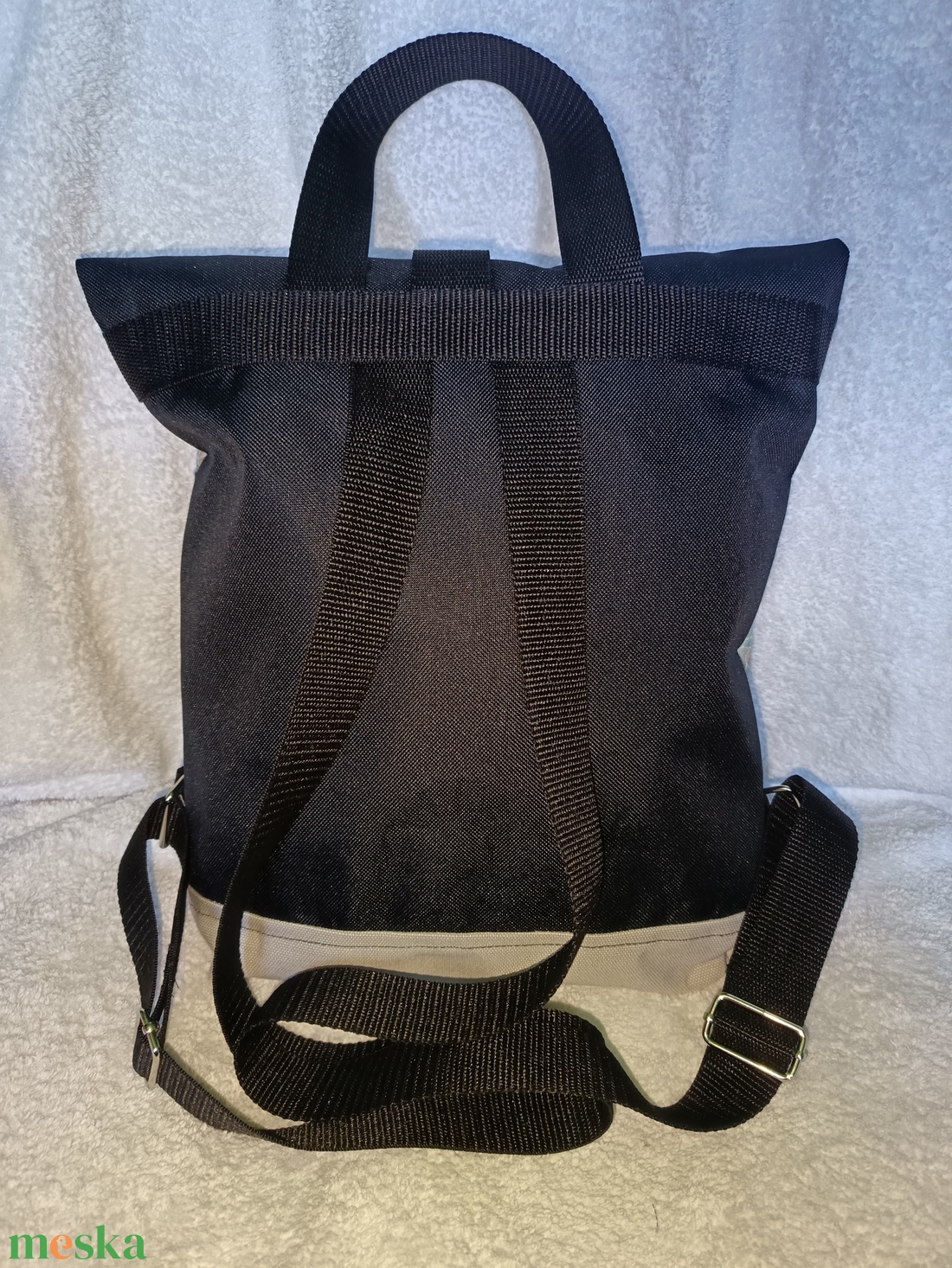 Egyedi erős vastag vizlepergetős vászonból készült hatizsák. Neszeszerrel  - táska & tok - hátizsák - hátizsák - Meska.hu