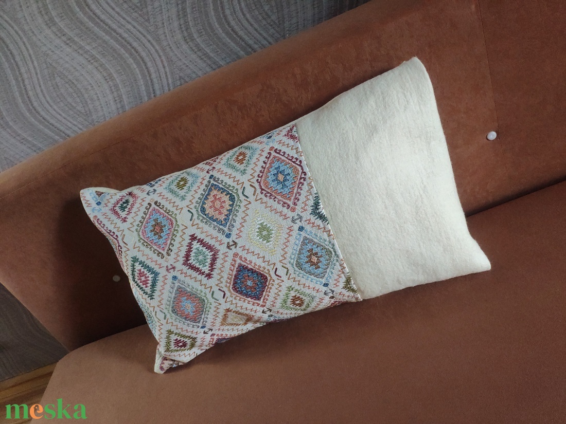 'INDIAN Kelim' - kilim mintás nemez díszpárna - otthon & életmód - lakástextil - párna & párnahuzat - díszpárna (belsővel együtt) - Meska.hu
