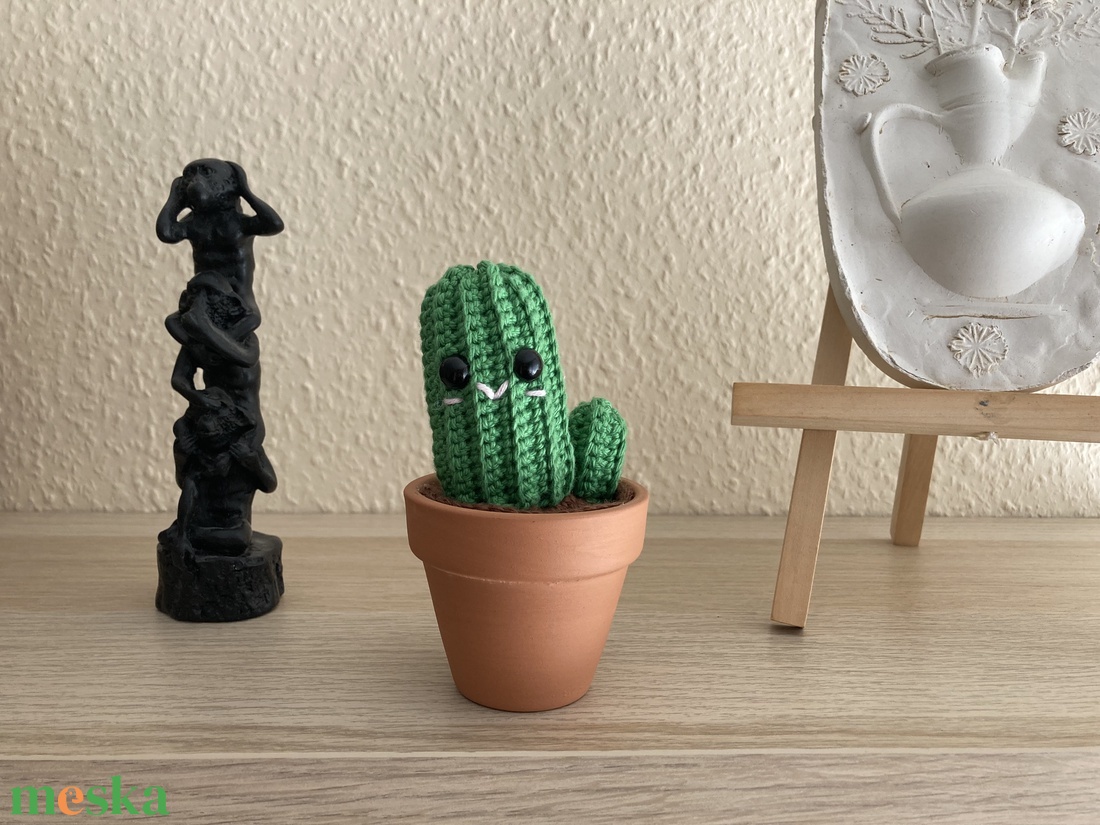Horgolt kis dísz kaktusz,több variációban! - otthon & lakás - dekoráció - dísztárgy - Meska.hu
