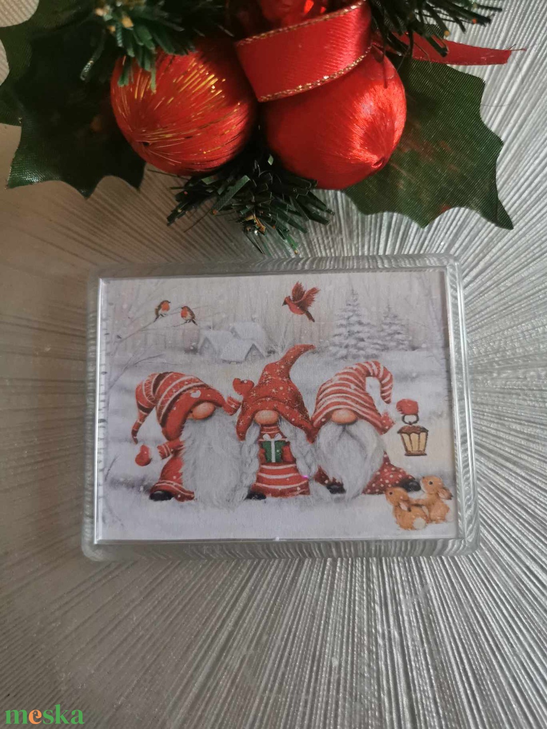 Karácsonyi manós hűtőmágnes - karácsony - karácsonyi ajándékozás - karácsonyi képeslap, üdvözlőlap, ajándékkísérő - Meska.hu