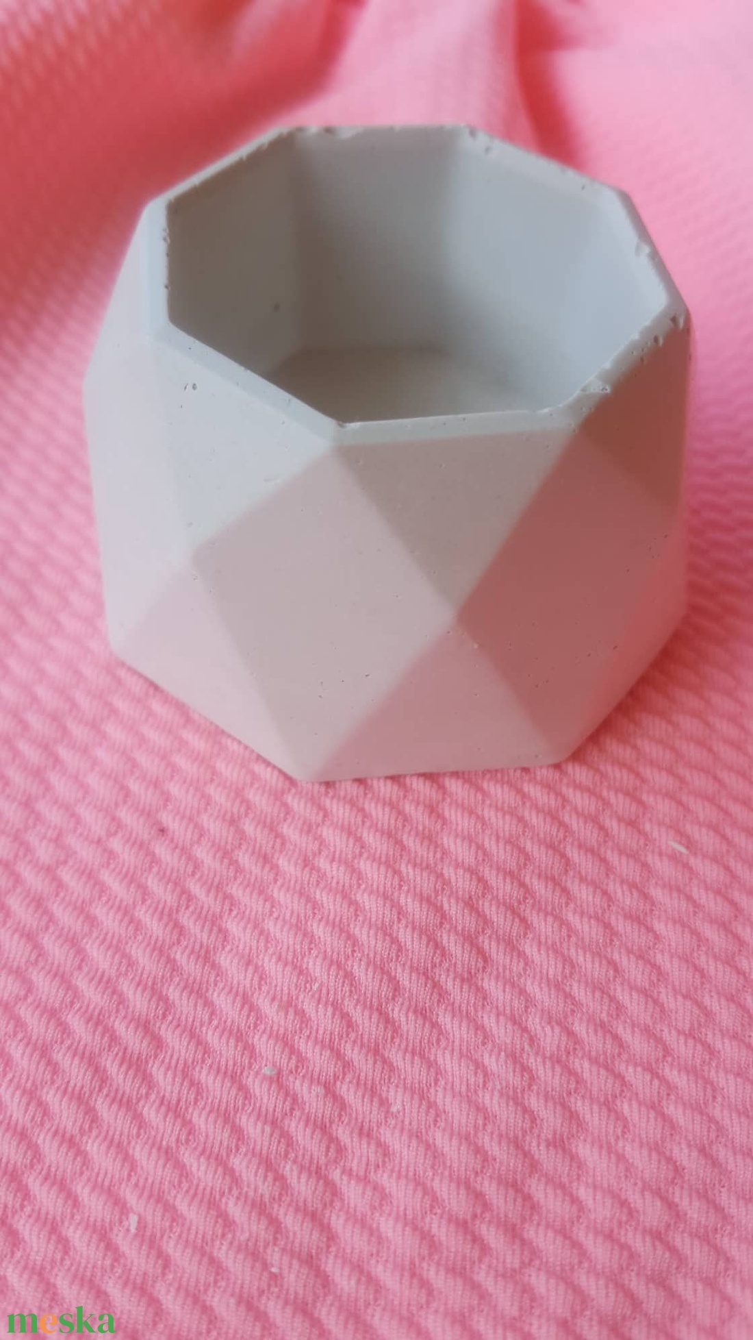 Mini kaspó gipsz natúr alap festhető - diy (csináld magad) - egységcsomag - Meska.hu Mini kaspó gipsz natúr alap festhető - diy (csináld magad) - egységcsomag - Meska.hu